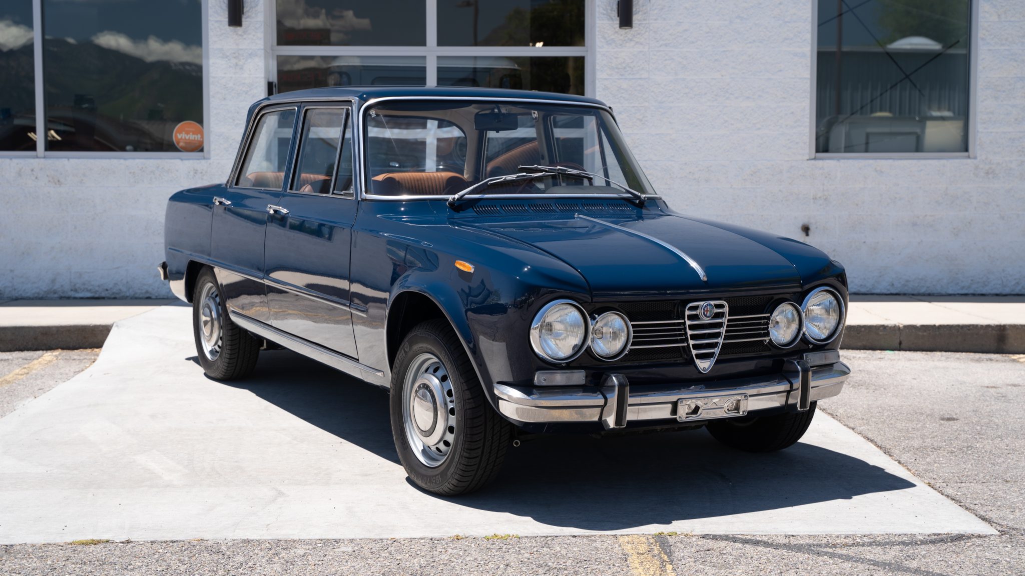 Alfa Romeo 105 Series Sedan 