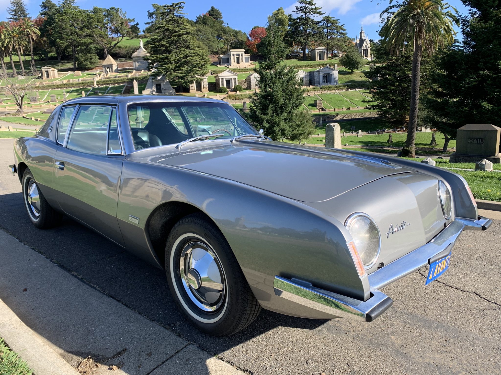 1964 Studebaker Avanti 