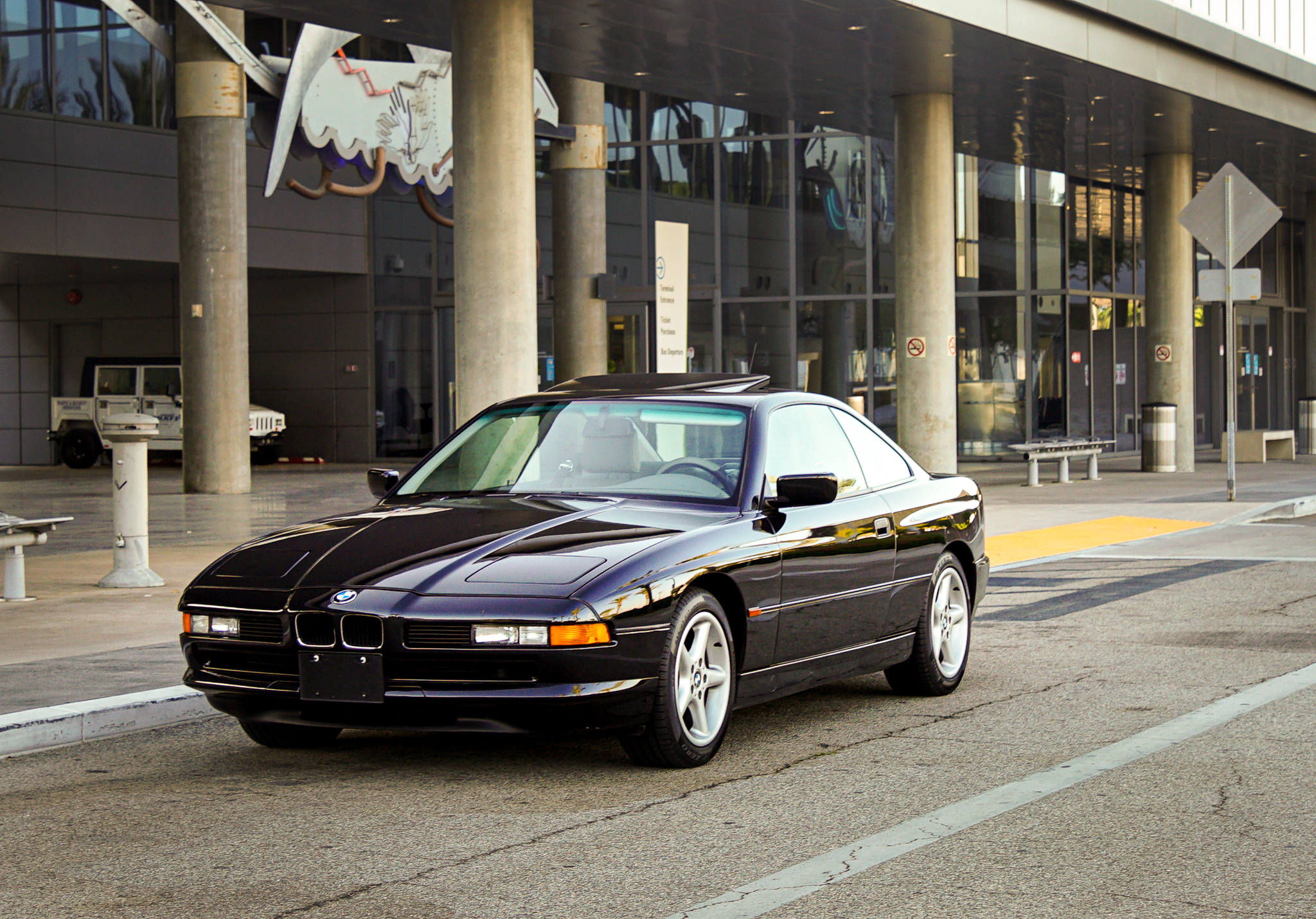 BMW E31 8-Series 