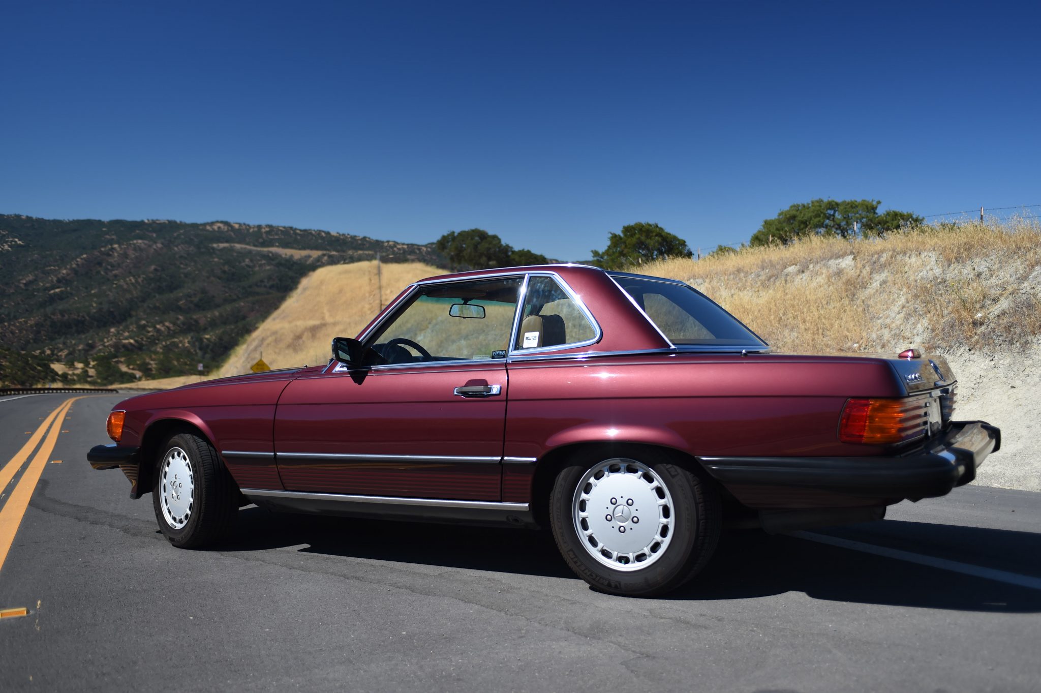 Mercedes-Benz R107 SL 