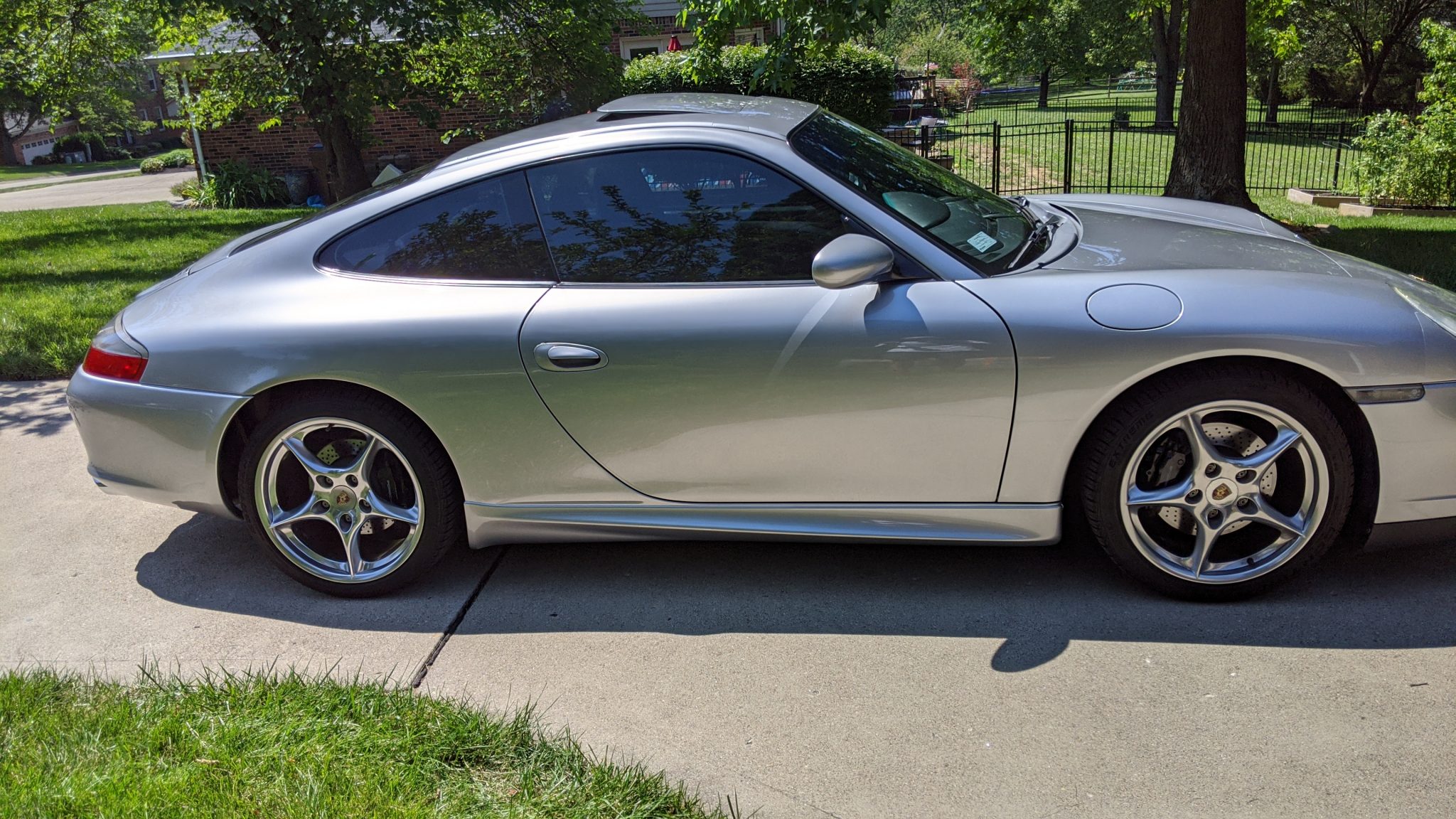 2004 Porsche 996 911 (Non-Turbo/GT2/GT3) 