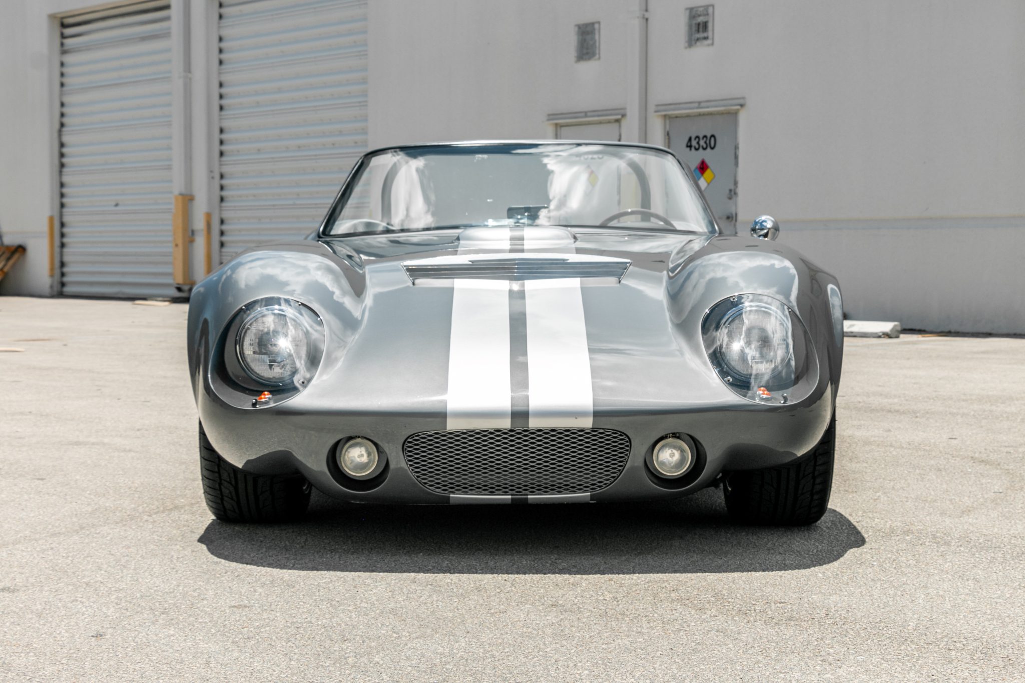 Shelby Daytona Coupe Replica 