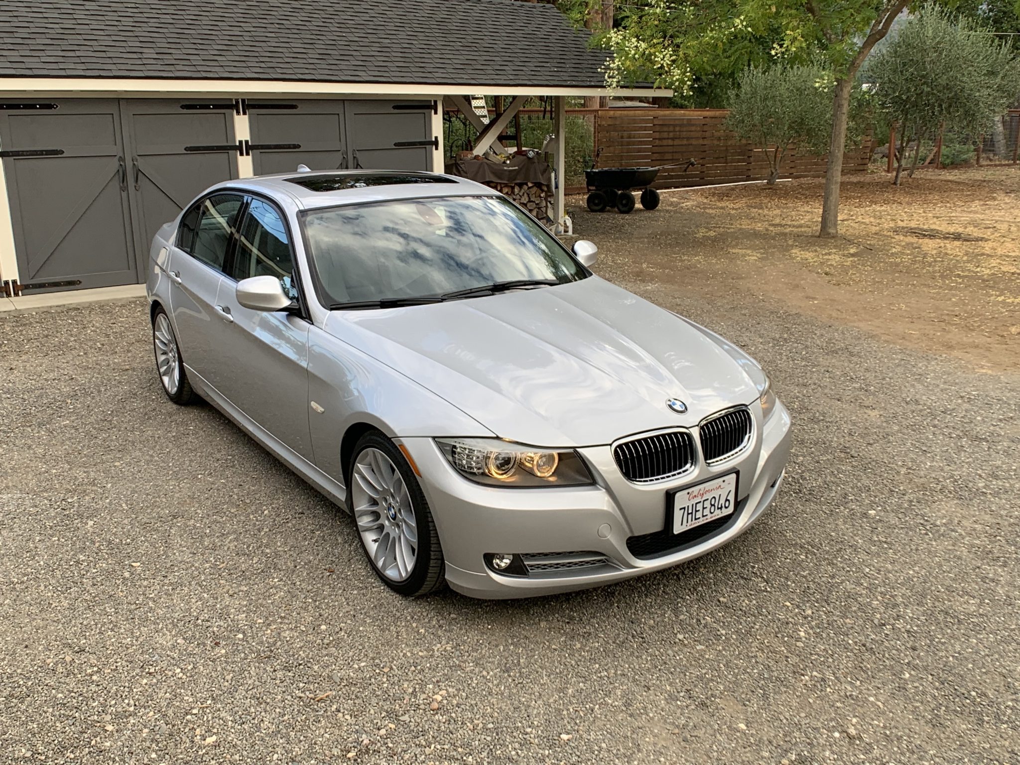 BMW E90 3-Series Sedan 