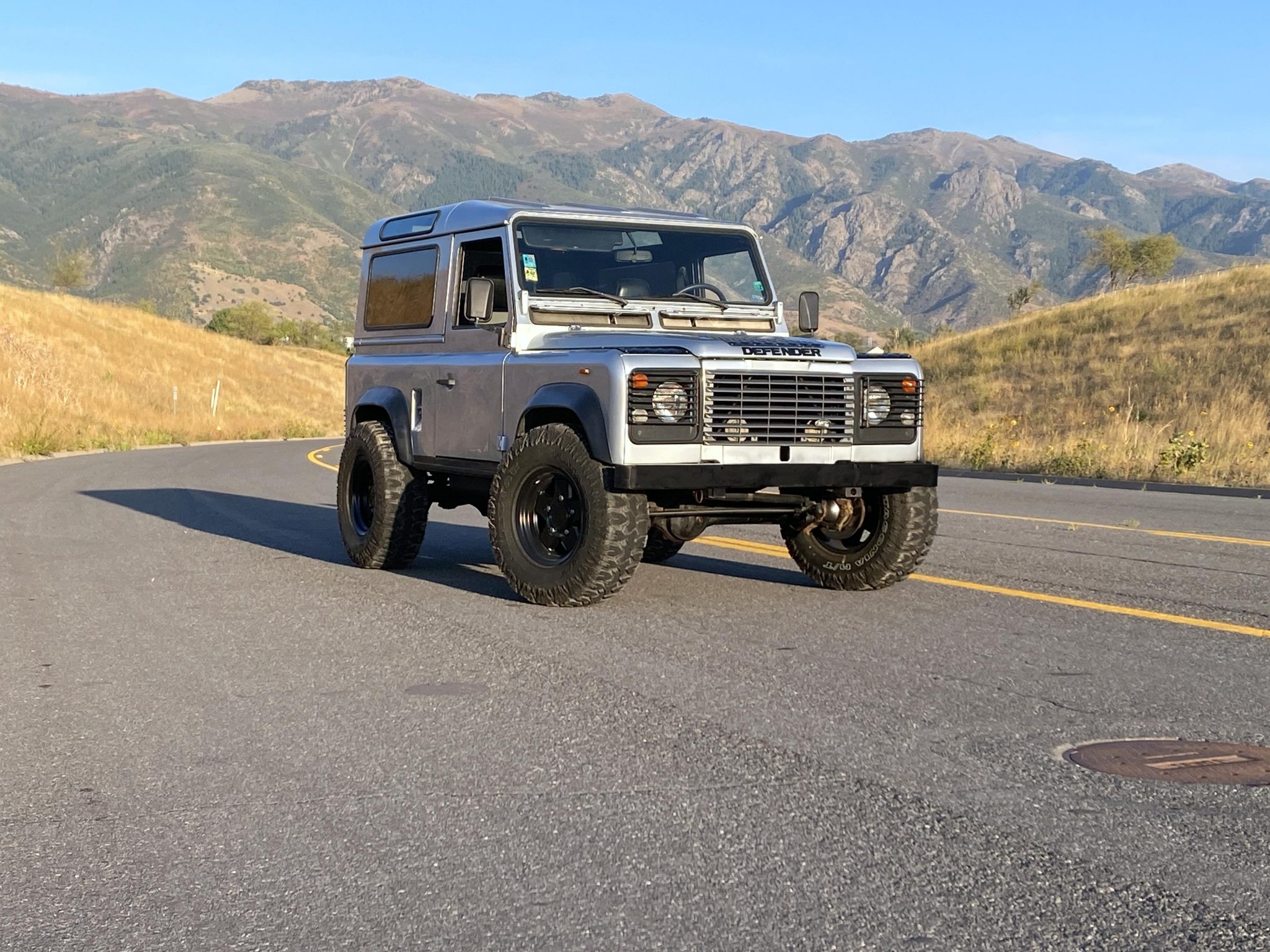 Land Rover 90 / Defender 90 (Euro Spec) 