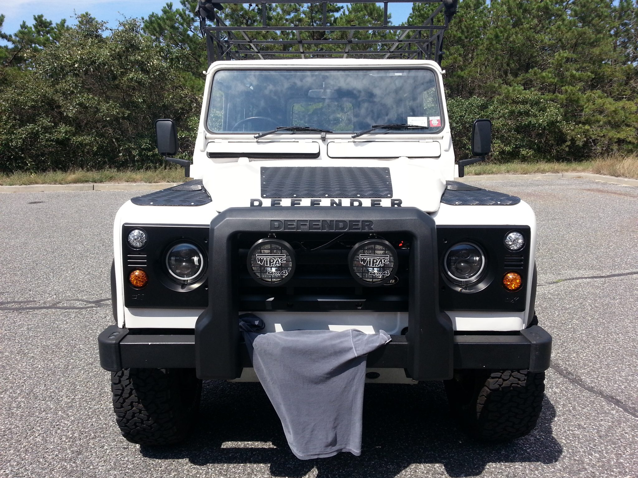 Land Rover 110 / Defender 110 (Euro Spec) 