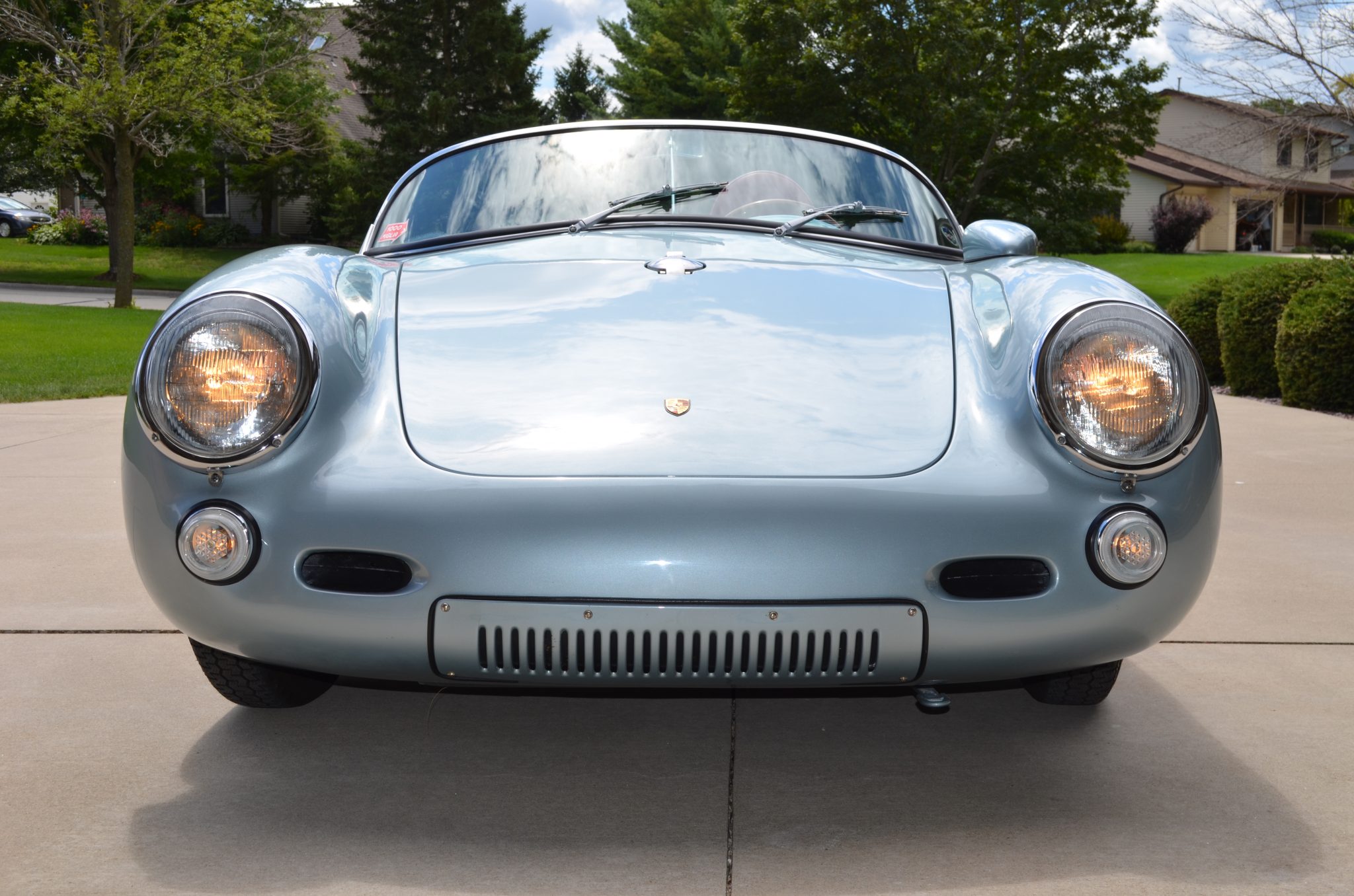 1955 Porsche 550 Spyder Replica 