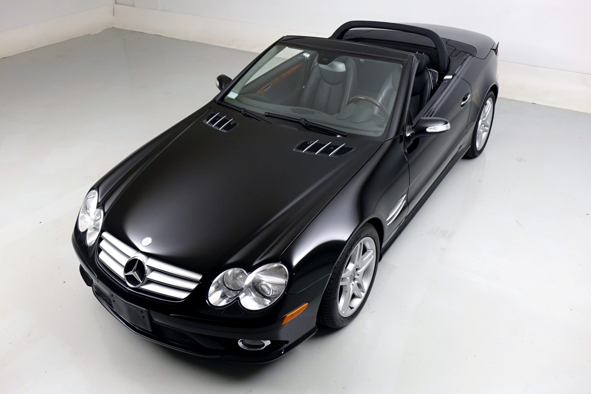 Mercedes-Benz R230 SL 