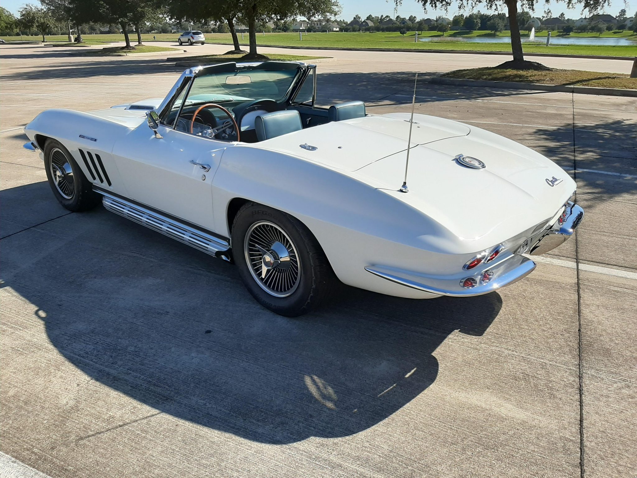 Chevrolet Corvette C2 