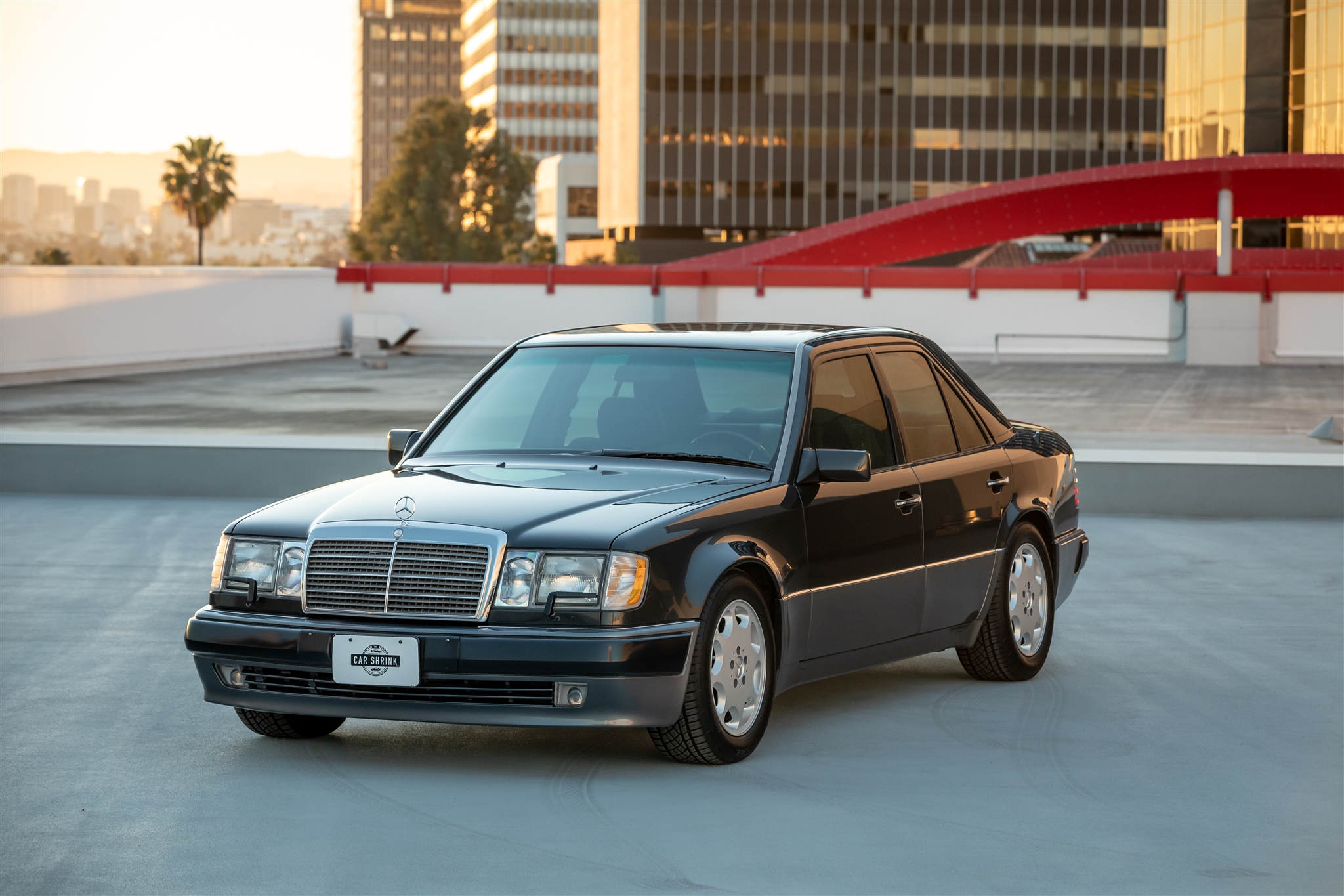 Mercedes-Benz 500E & E500 