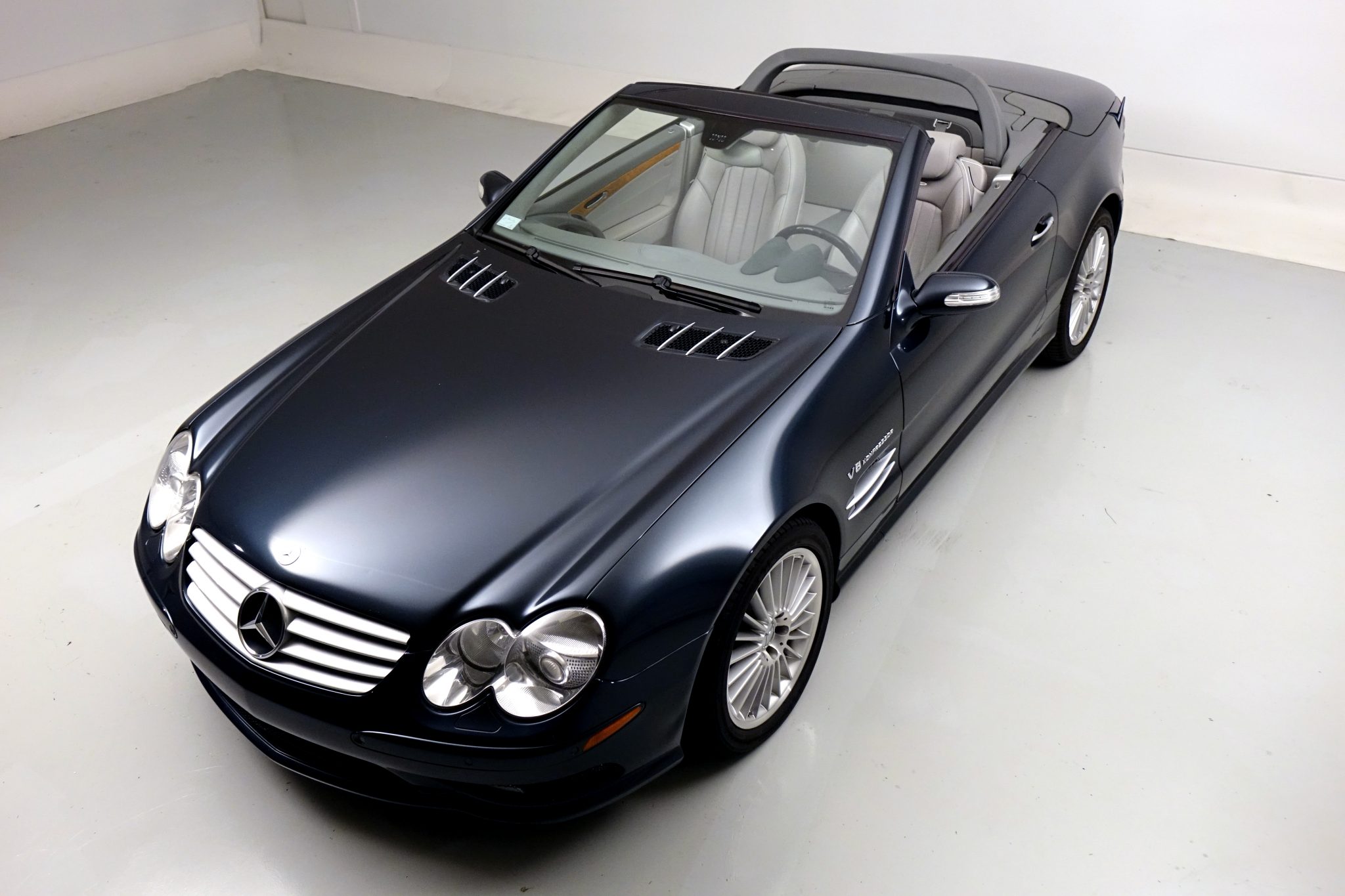 Mercedes-Benz R230 SL 