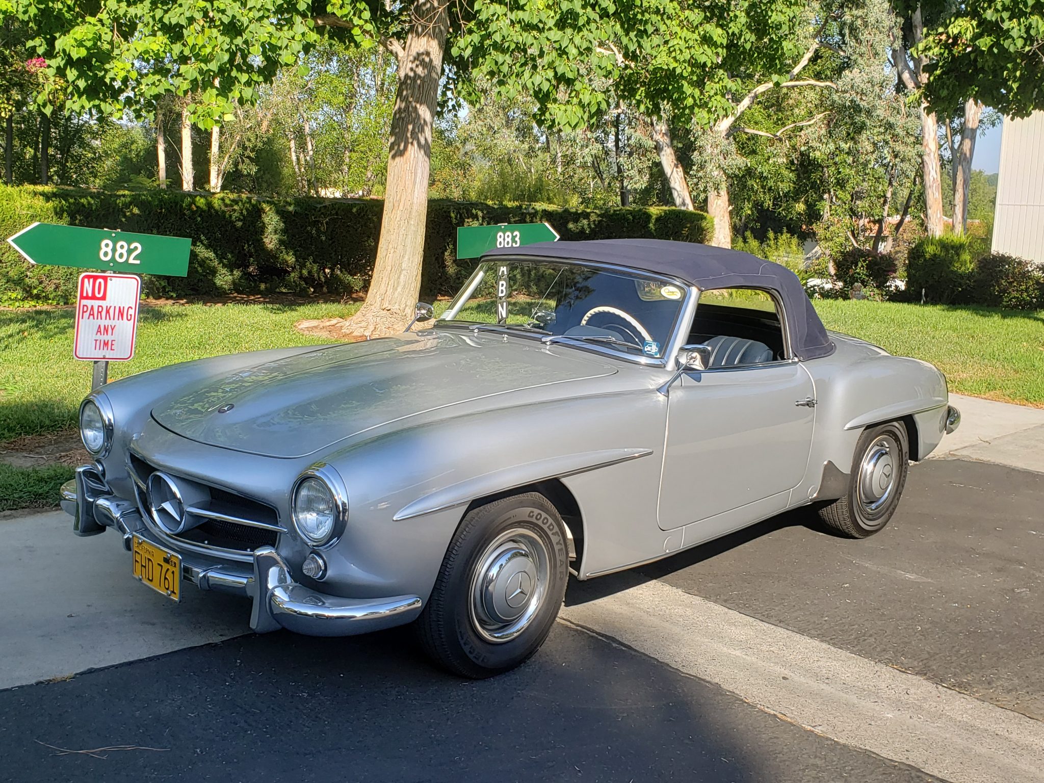 Mercedes-Benz 190SL 