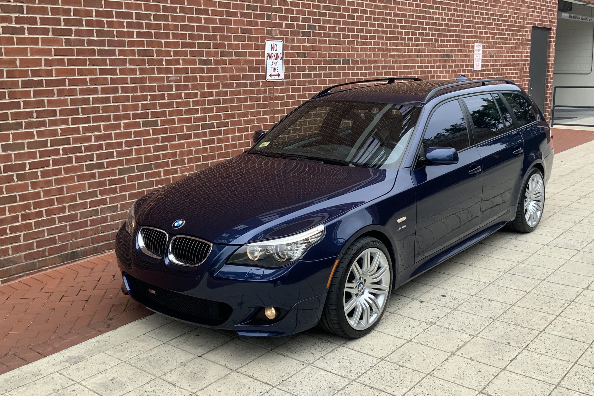 BMW E61 5-Series Touring 