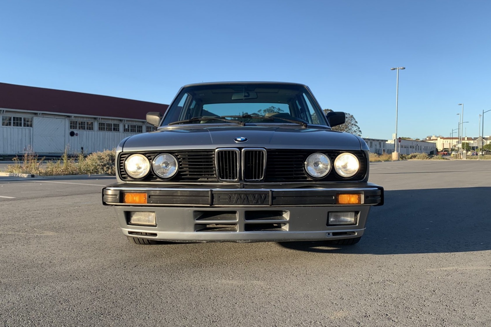 BMW E28 5-Series 