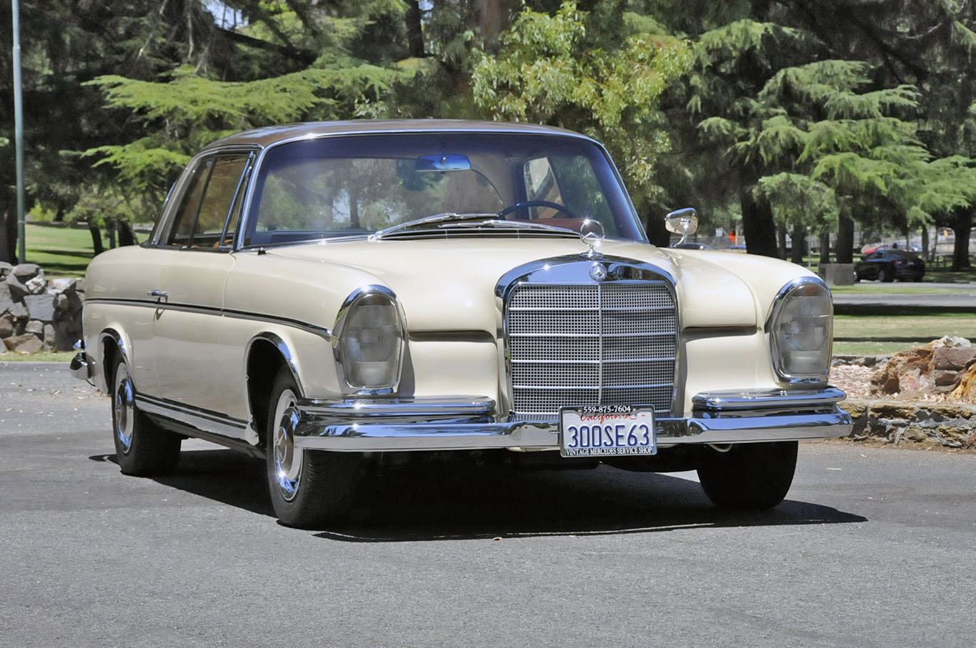 Mercedes-Benz W112 