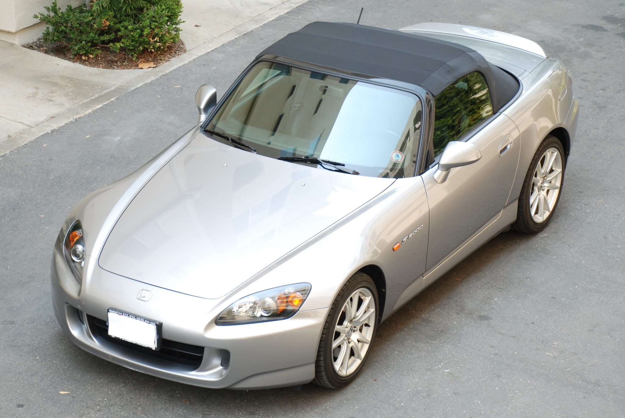 Honda S2000 