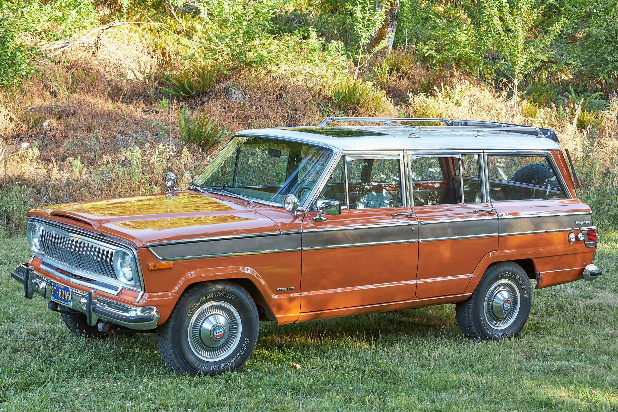 Jeep SJ Wagoneer 