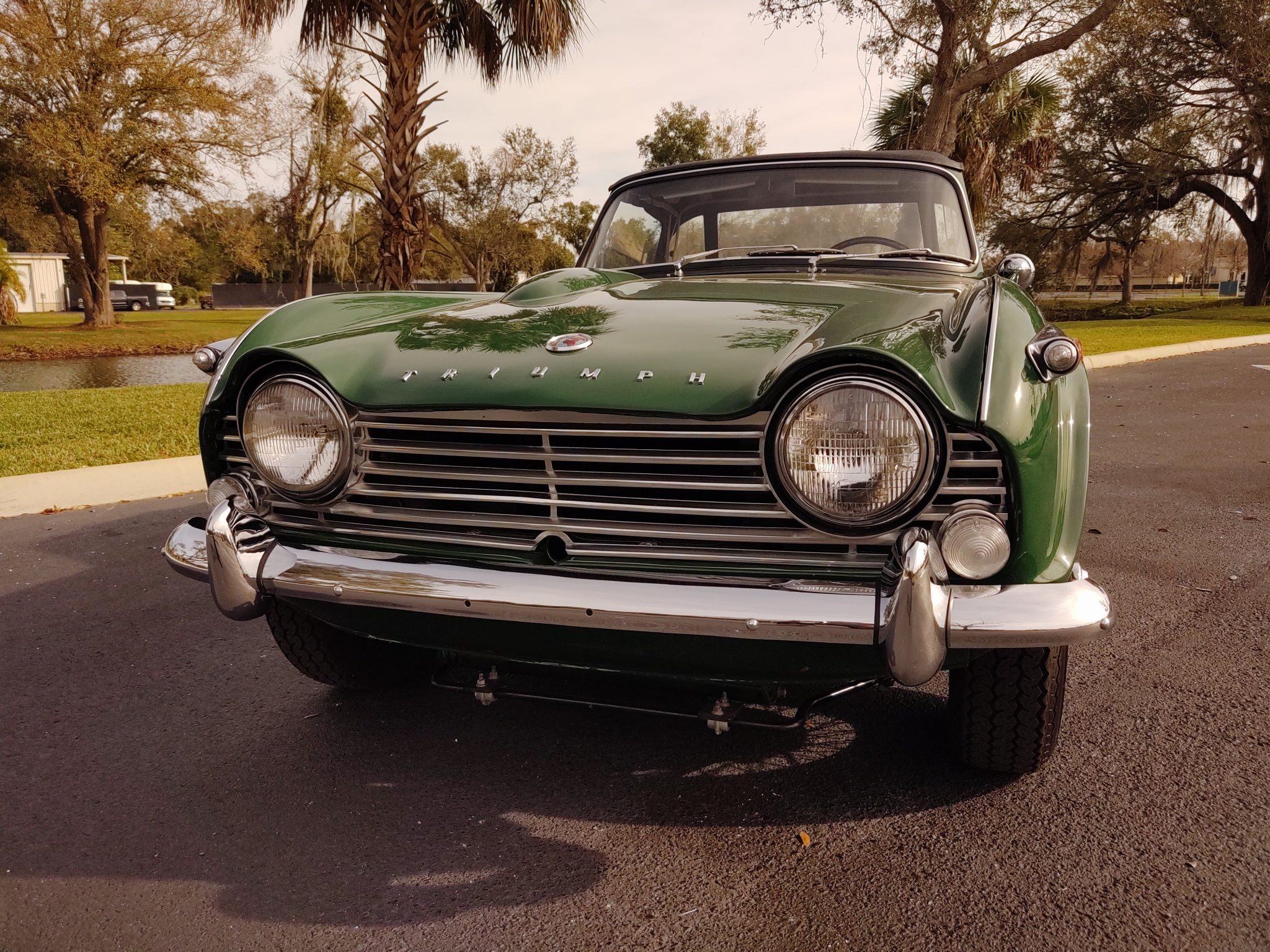 Triumph TR4 