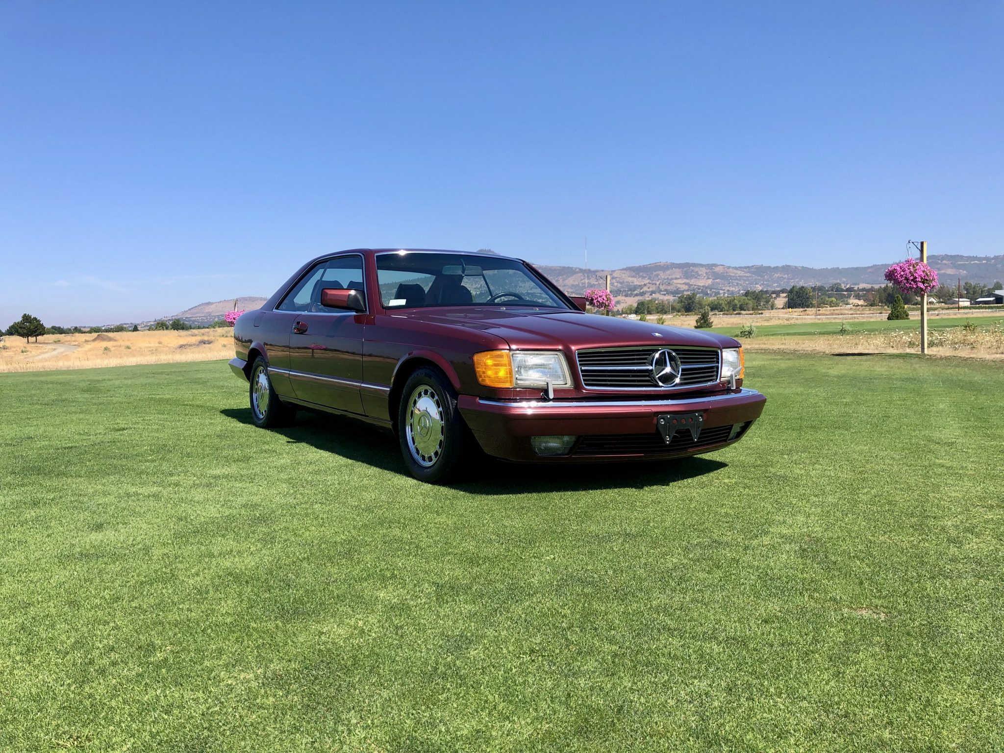 Mercedes-Benz C126 