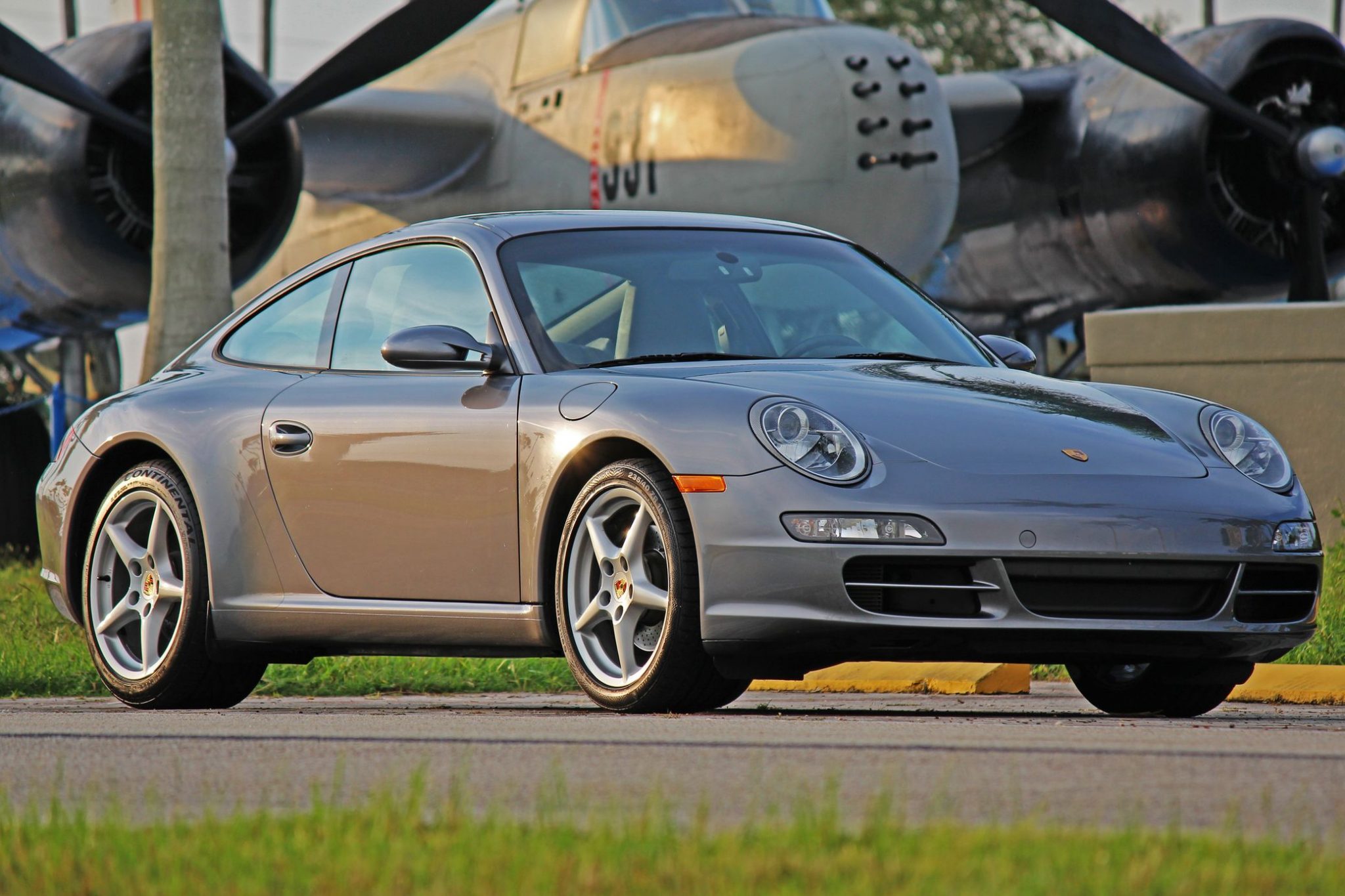 2005 Porsche 997 911 (Non-Turbo/GT2/GT3) 