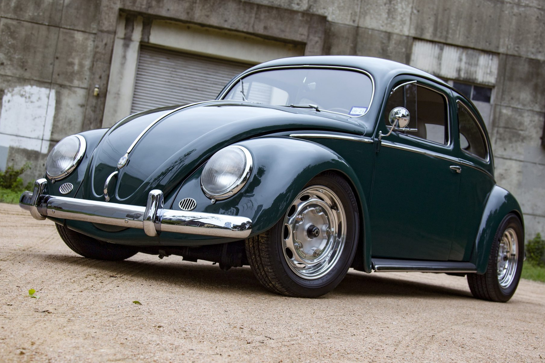 Volkswagen Beetle (Oval Window) 