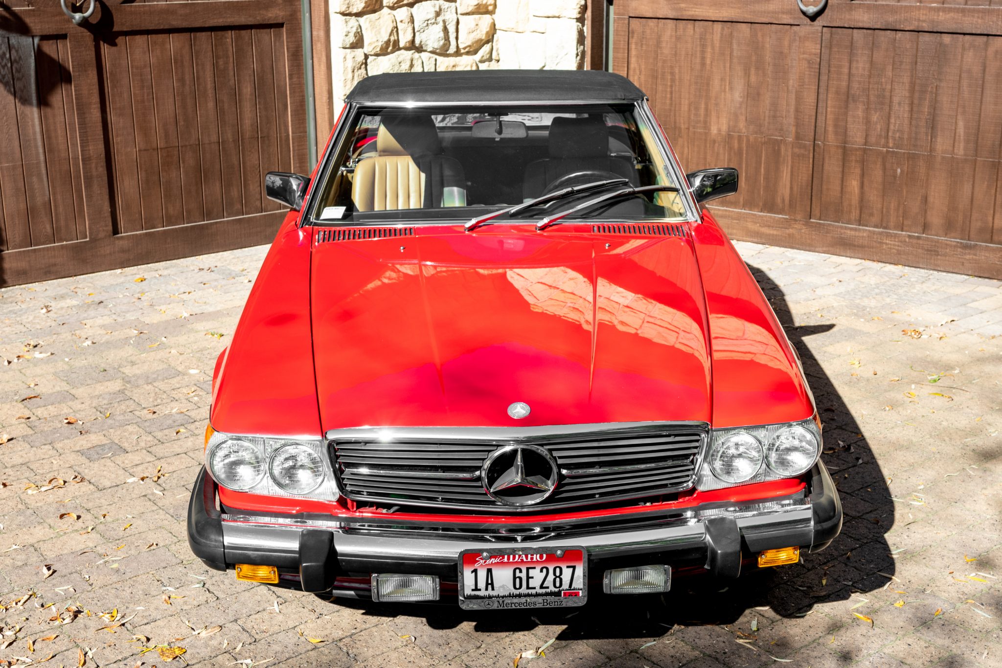 Mercedes-Benz R107 SL 