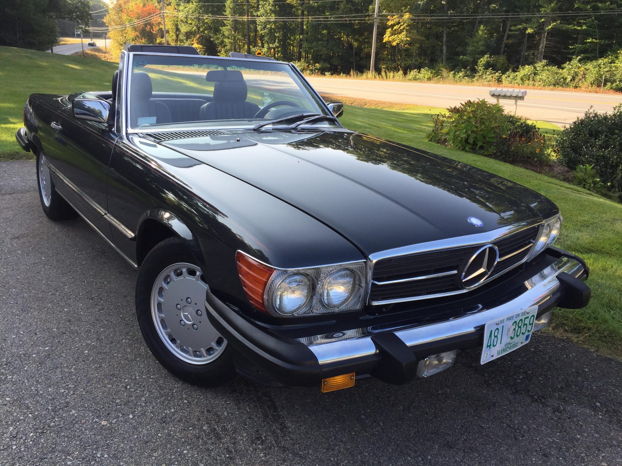 Mercedes-Benz R107 SL 