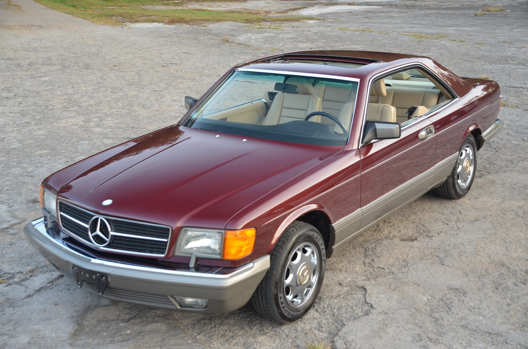 Mercedes-Benz C126 
