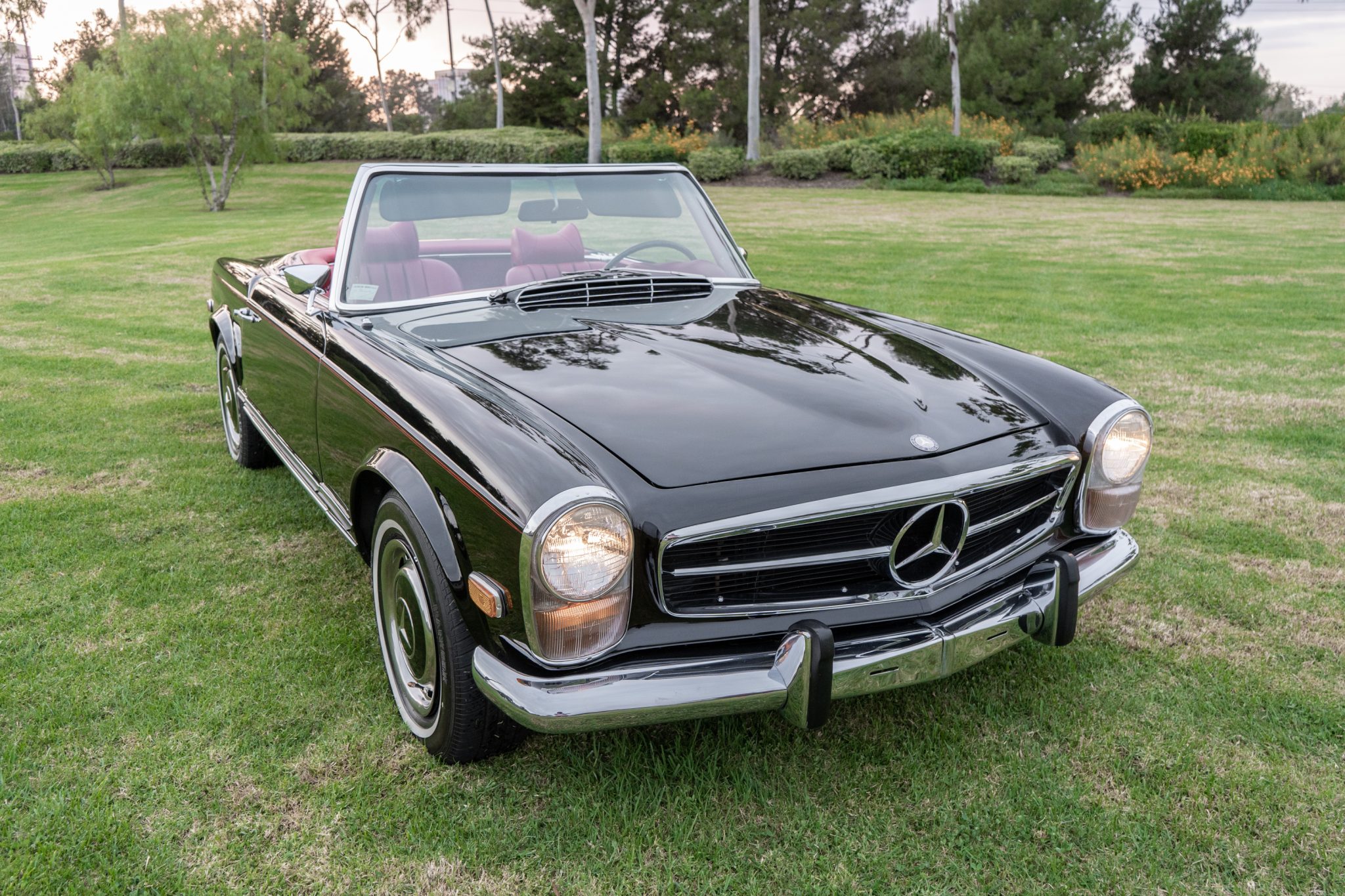 Mercedes-Benz W113 SL 