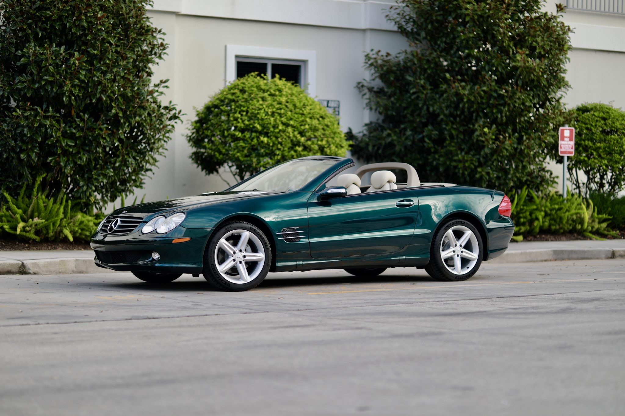 Mercedes-Benz R230 SL 