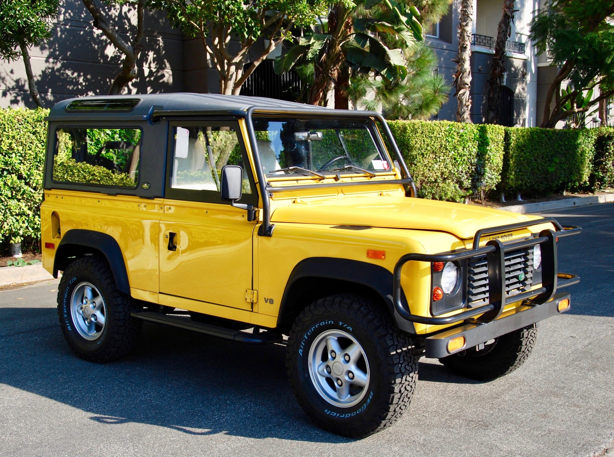 Land Rover Defender 90 NAS 