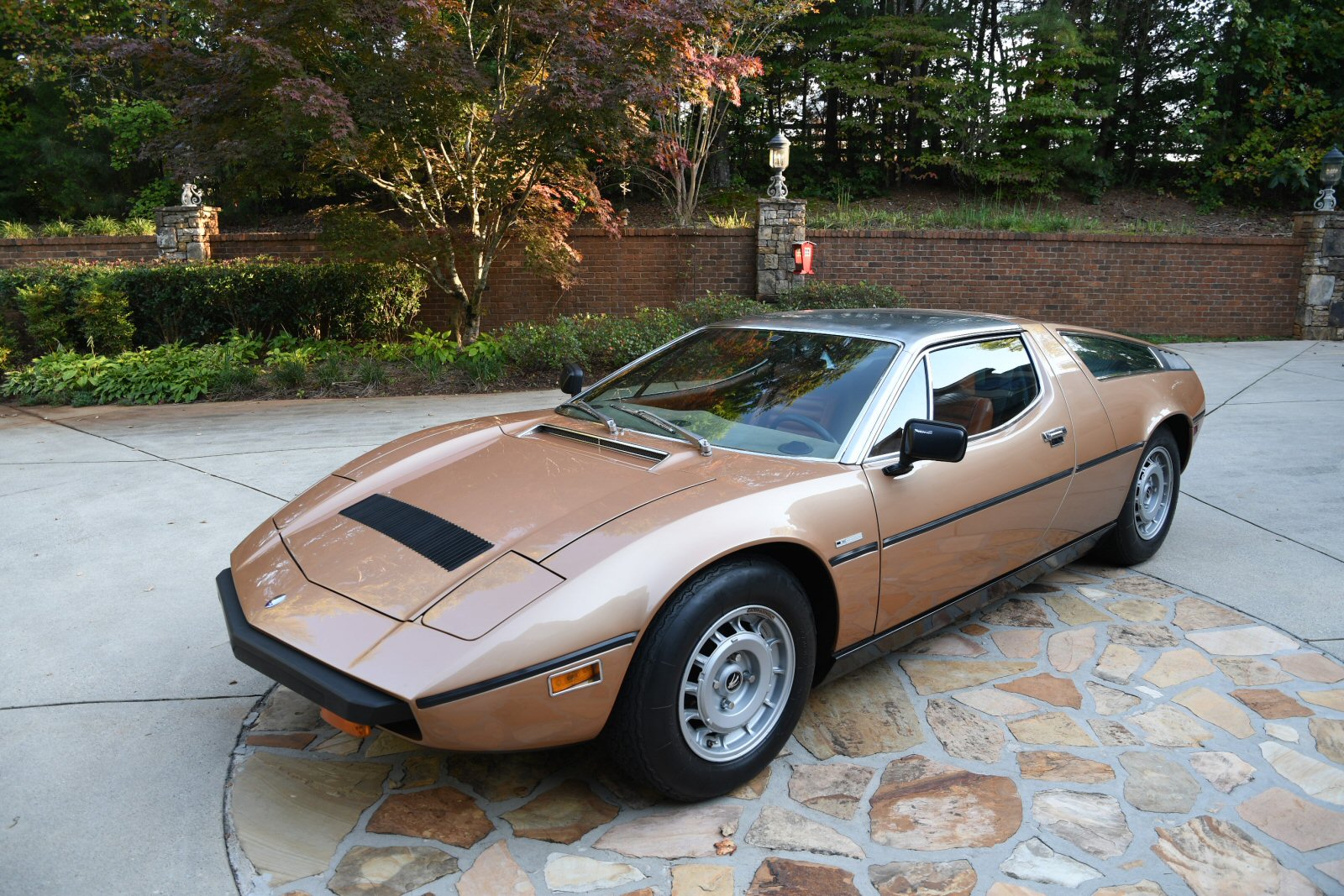 Maserati Bora 