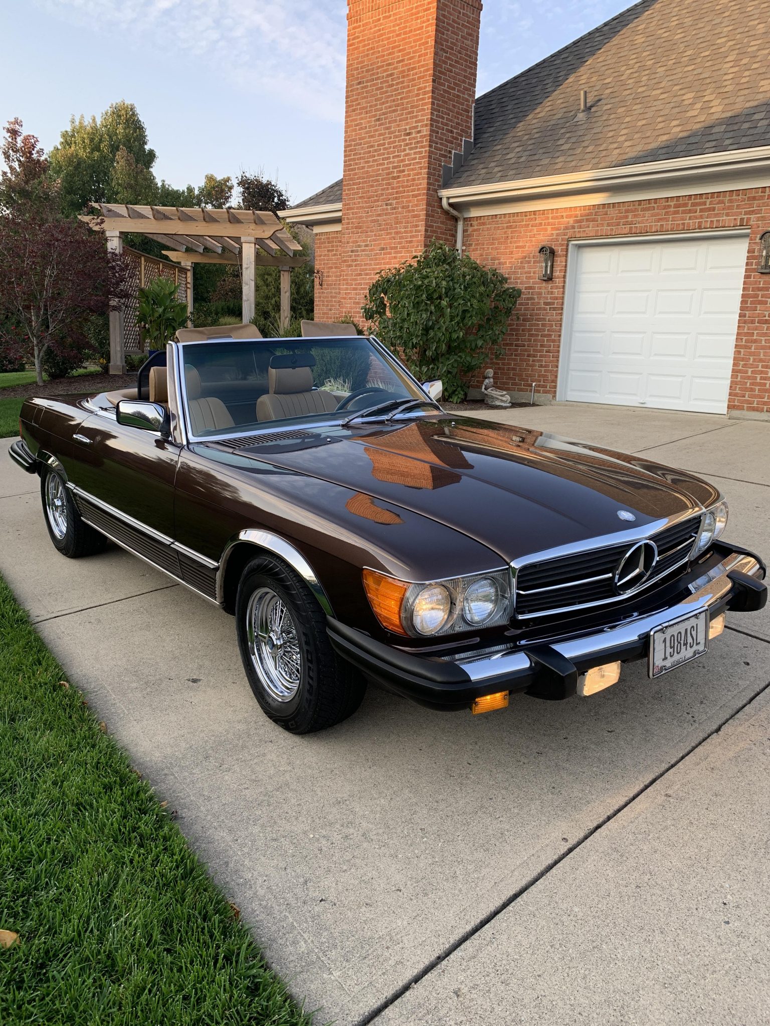 Mercedes-Benz R107 SL 