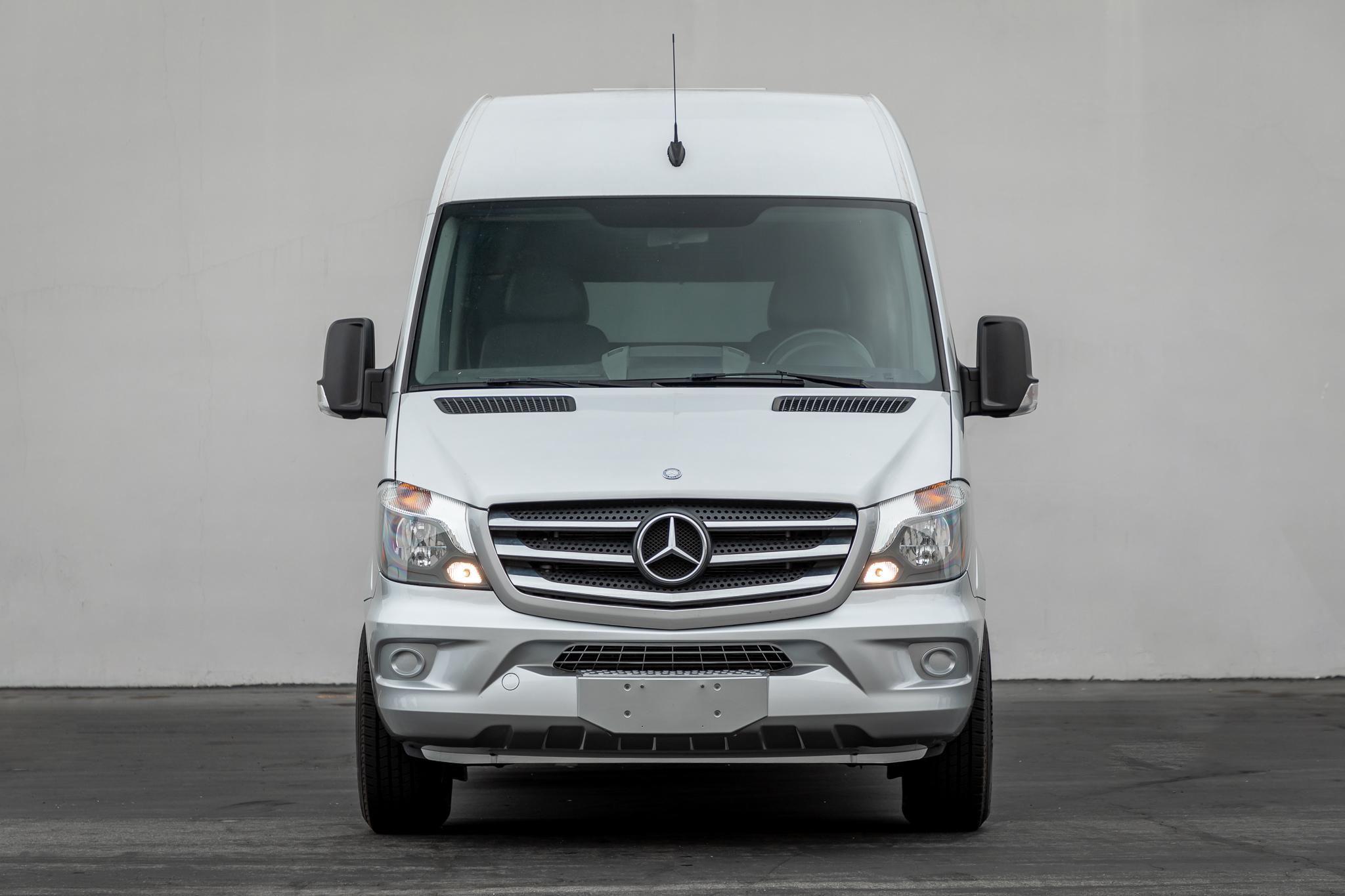 Mercedes-Benz Sprinter 