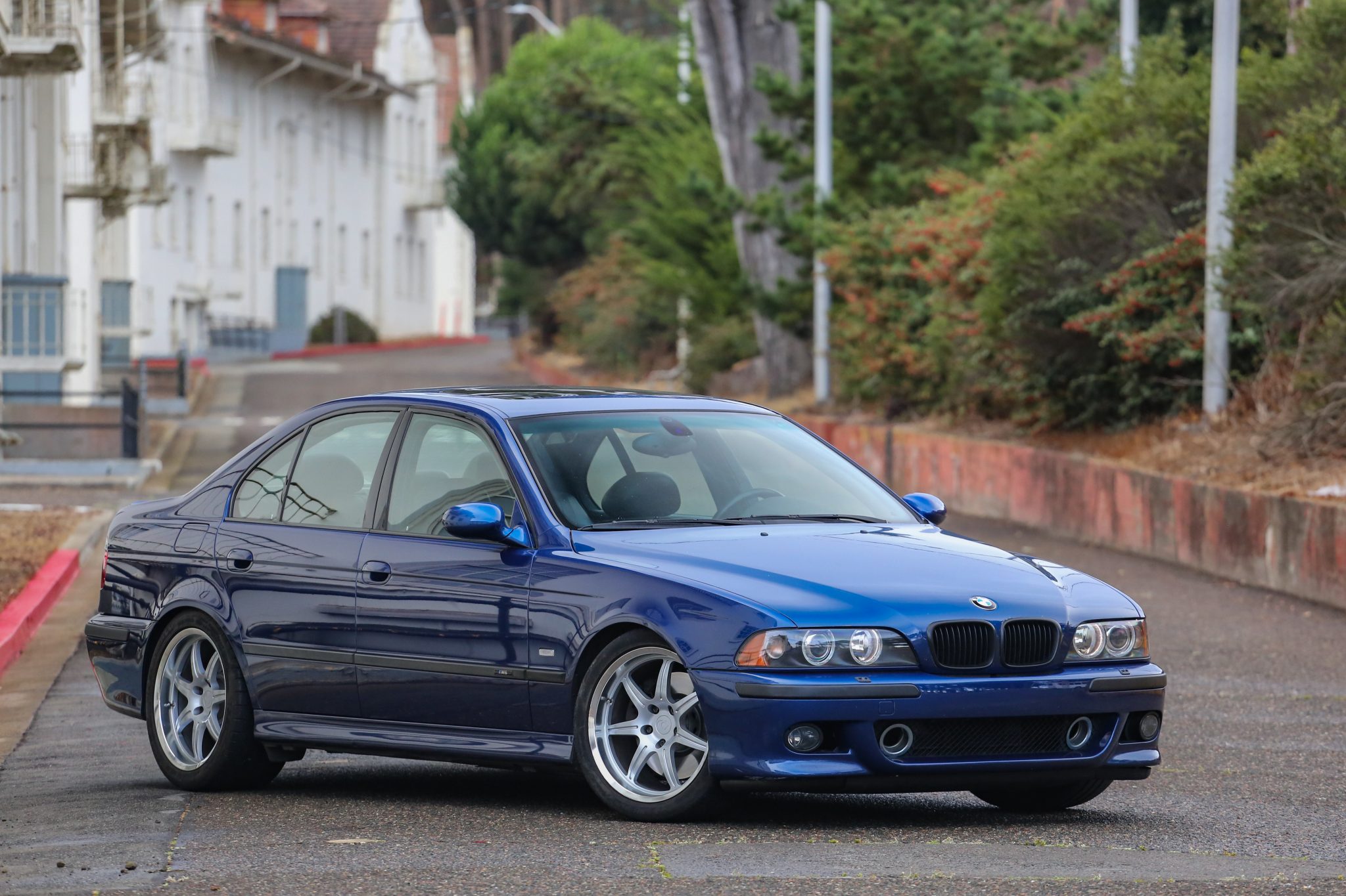 BMW E39 M5 