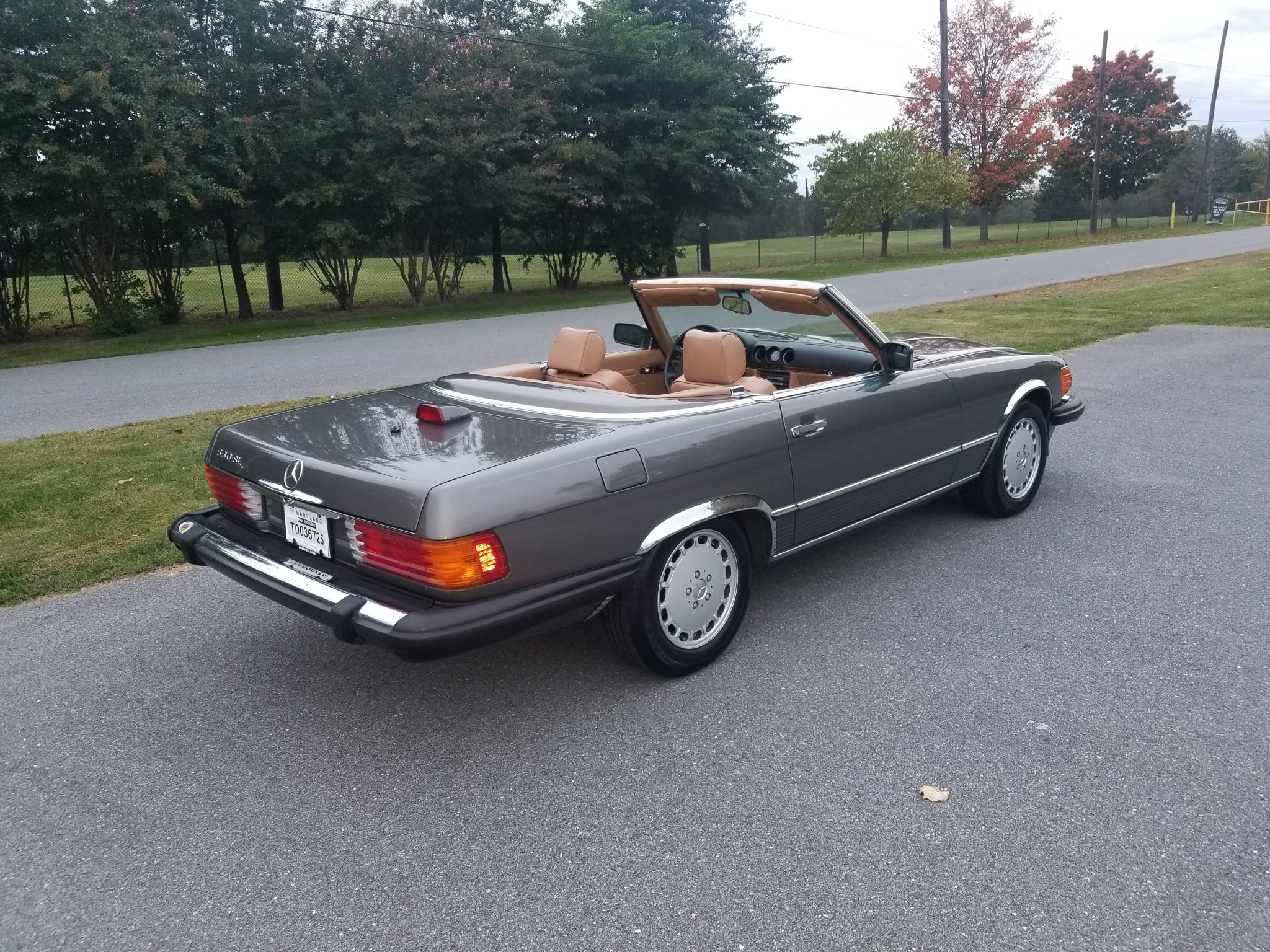 Mercedes-Benz R107 SL 