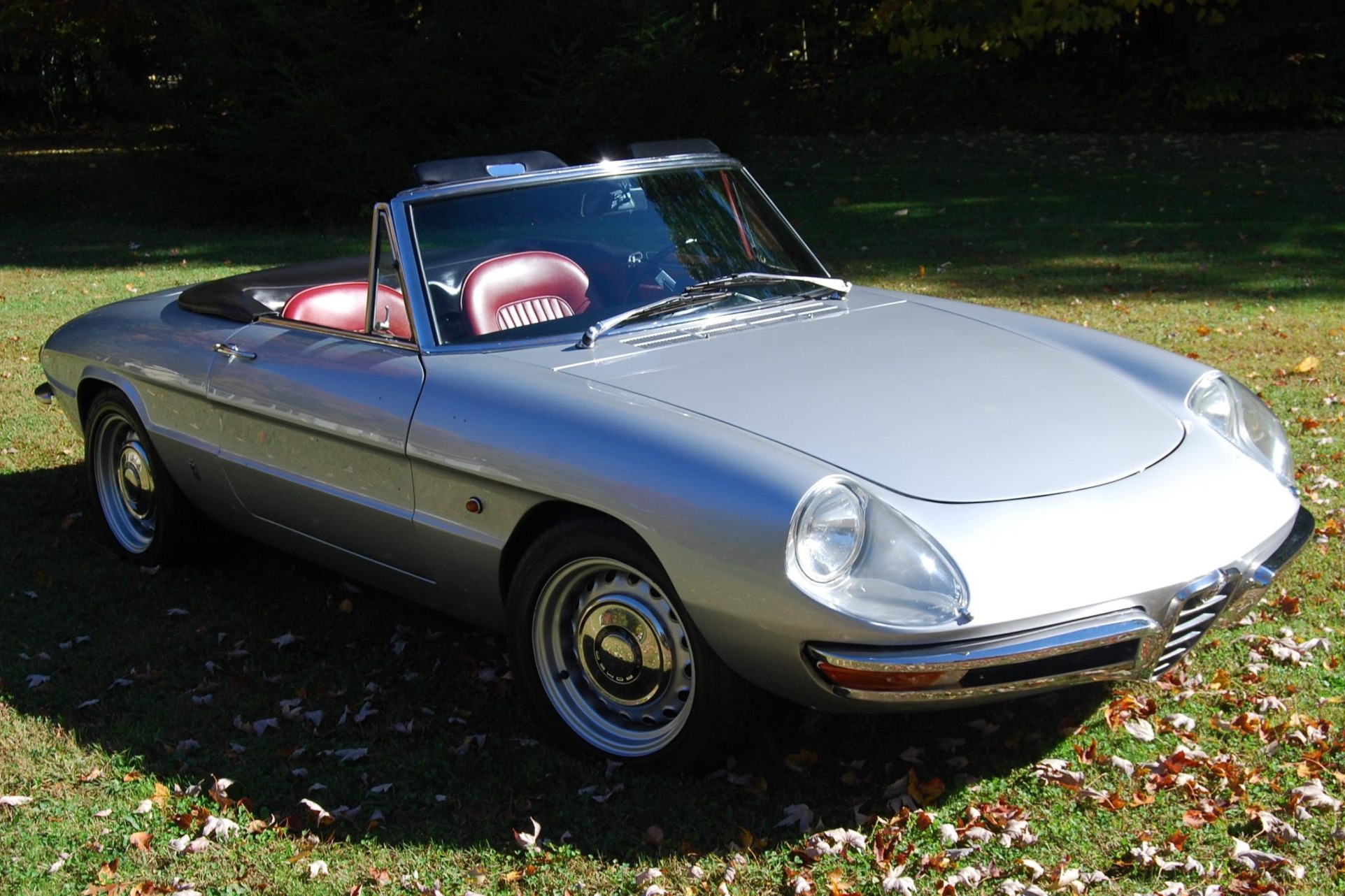 Alfa Romeo 105/115 Spider Series 1 