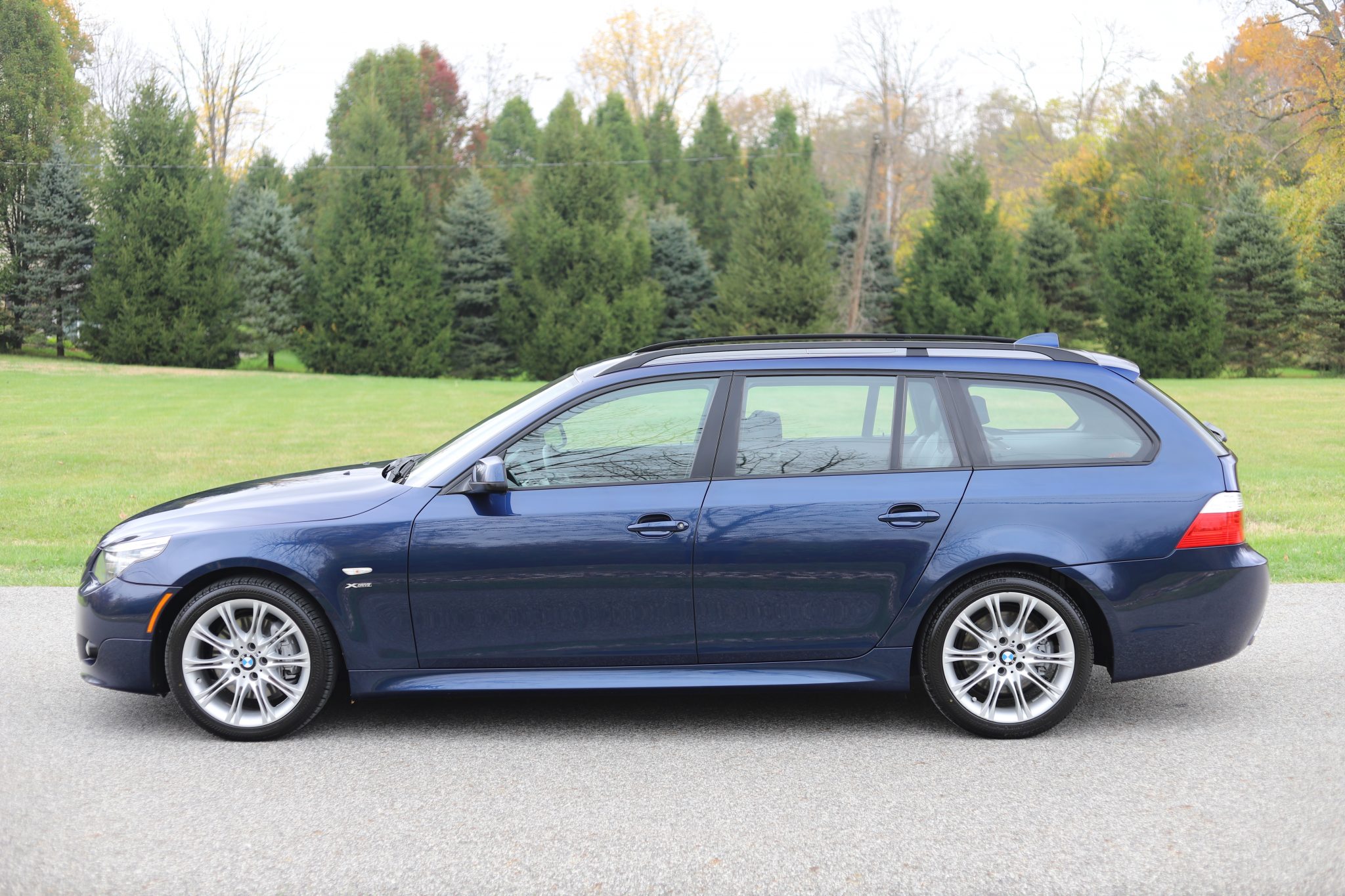 BMW E61 5-Series Touring 