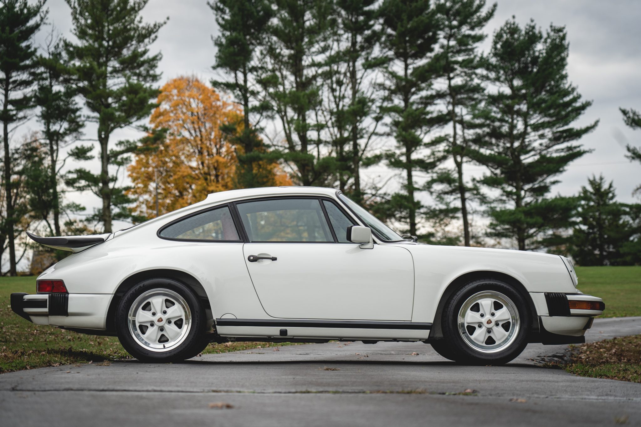 1988 Porsche 911 Carrera 3.2 