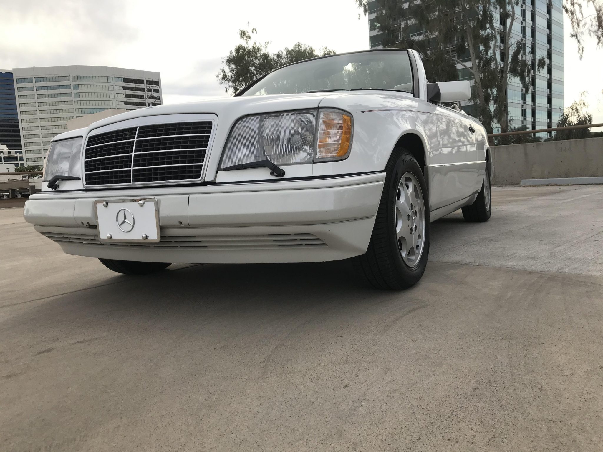 Mercedes-Benz W124 E-Class 