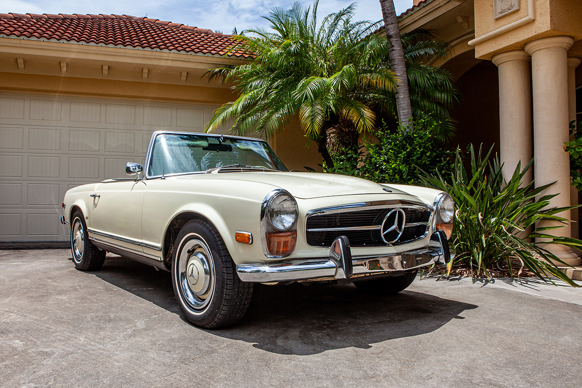 Mercedes-Benz W113 SL 