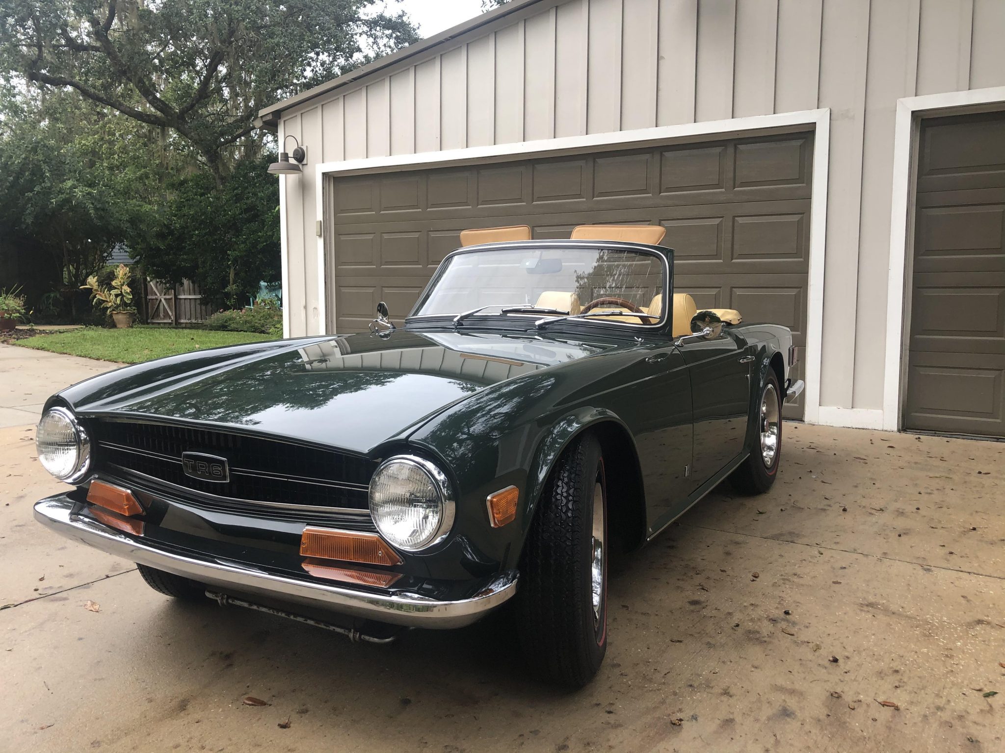 Triumph TR6 
