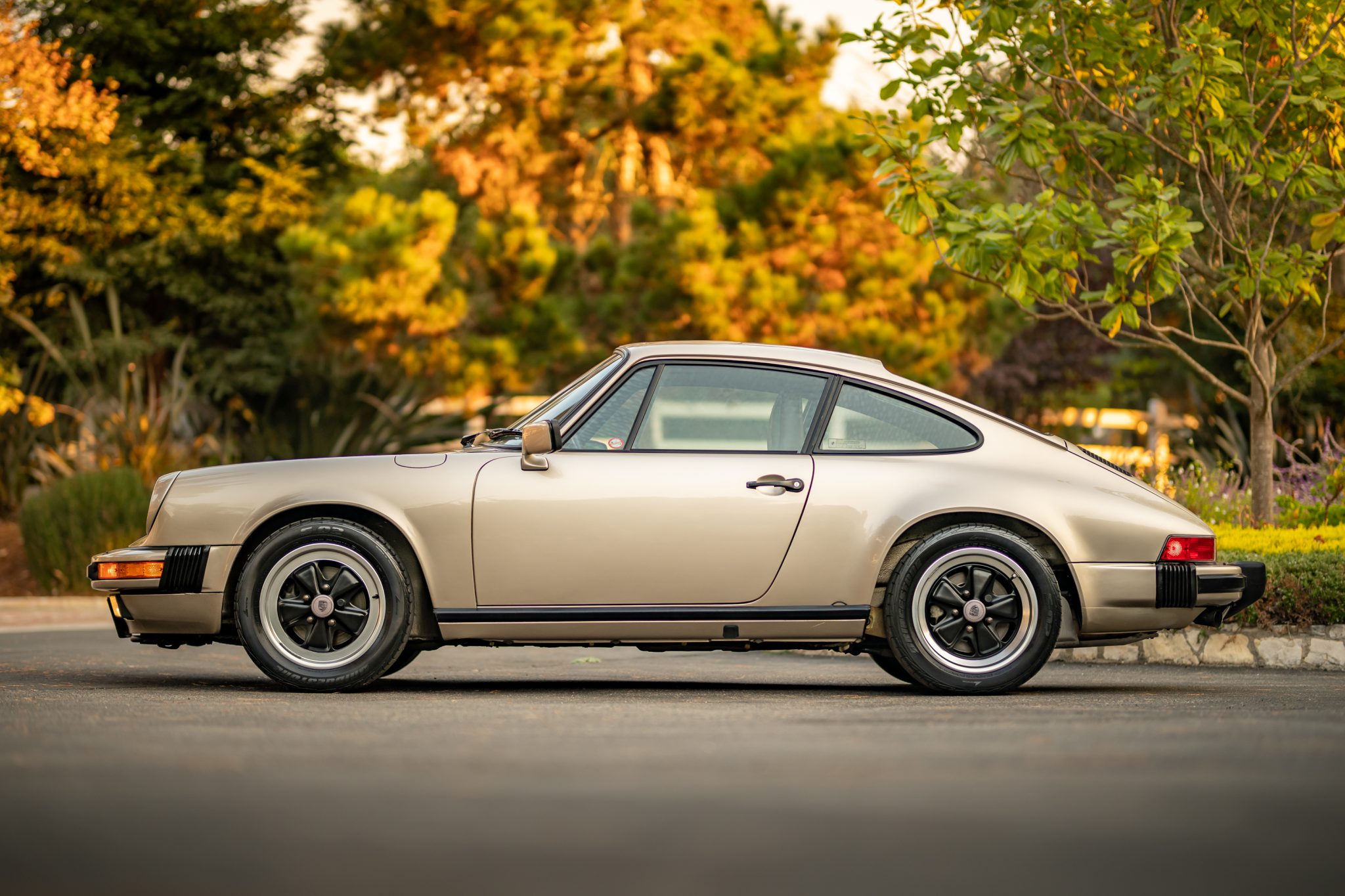 1986 Porsche 911 Carrera 3.2 