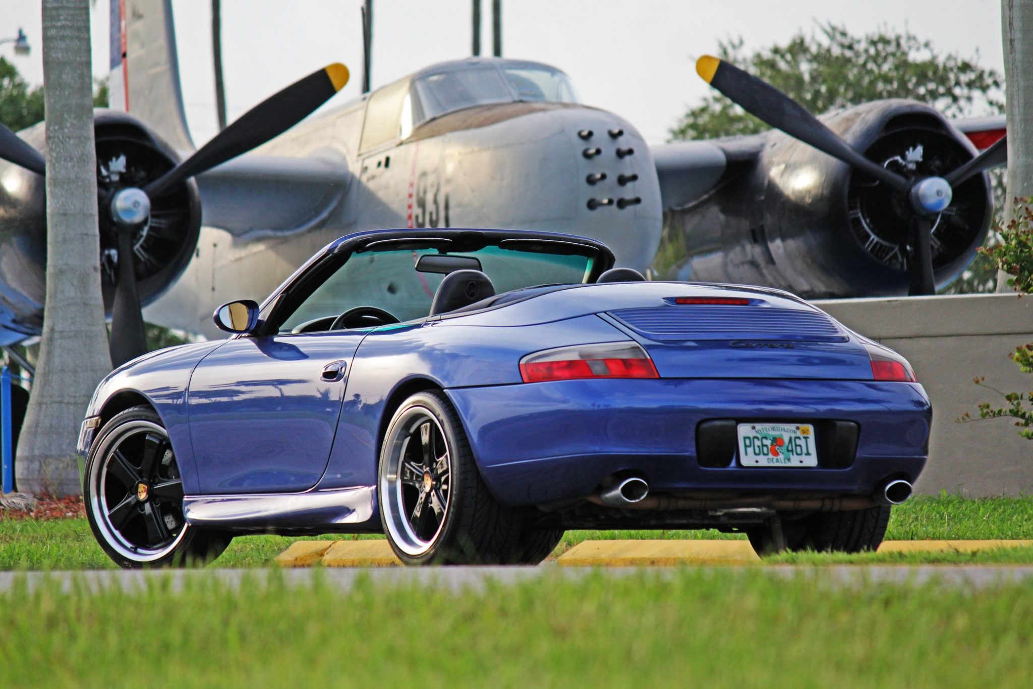 2000 Porsche 996 911 (Non-Turbo/GT2/GT3) 