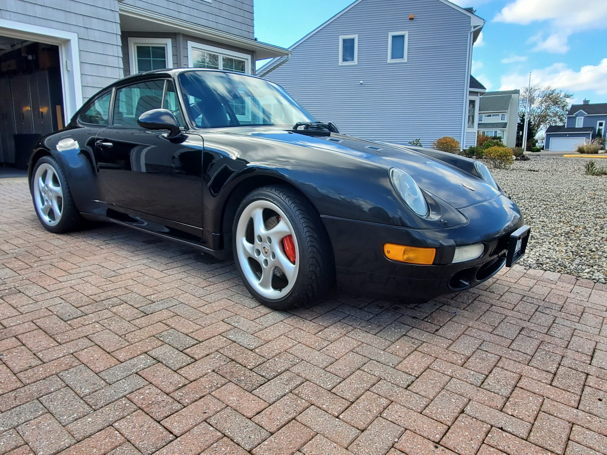 1997 Porsche 993 911 (Non-Turbo/GT2) 