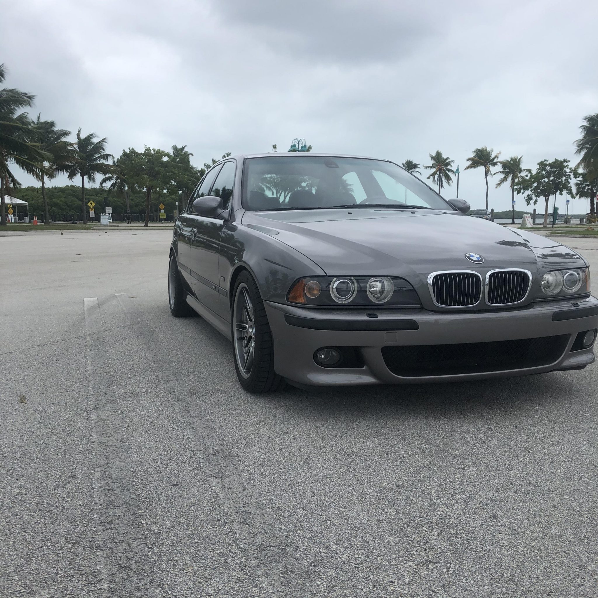 BMW E39 M5 