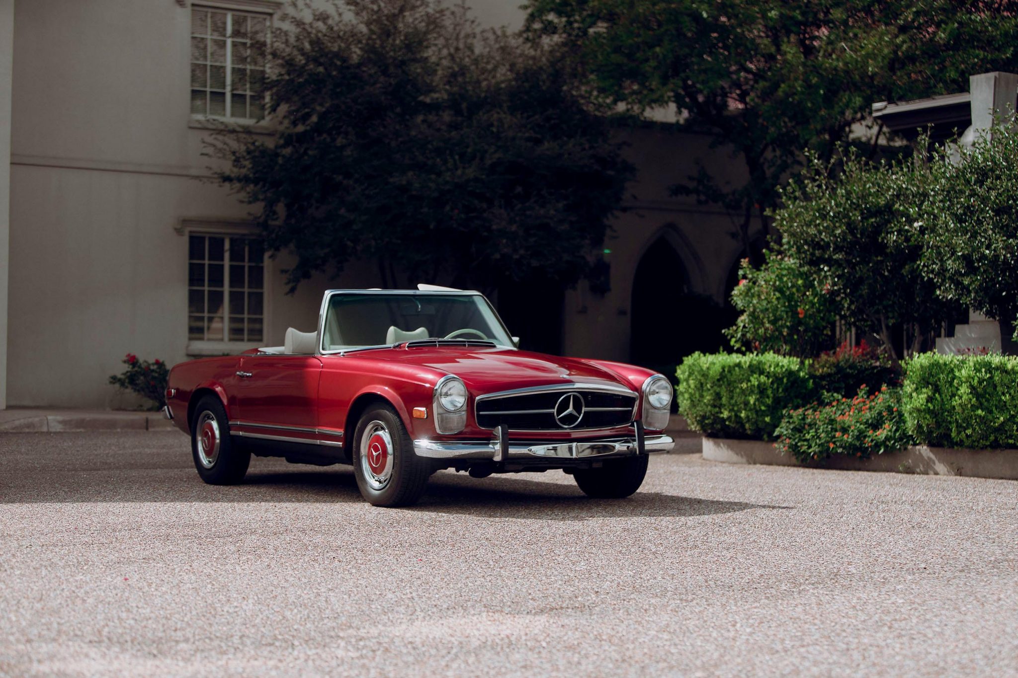 Mercedes-Benz W113 SL 