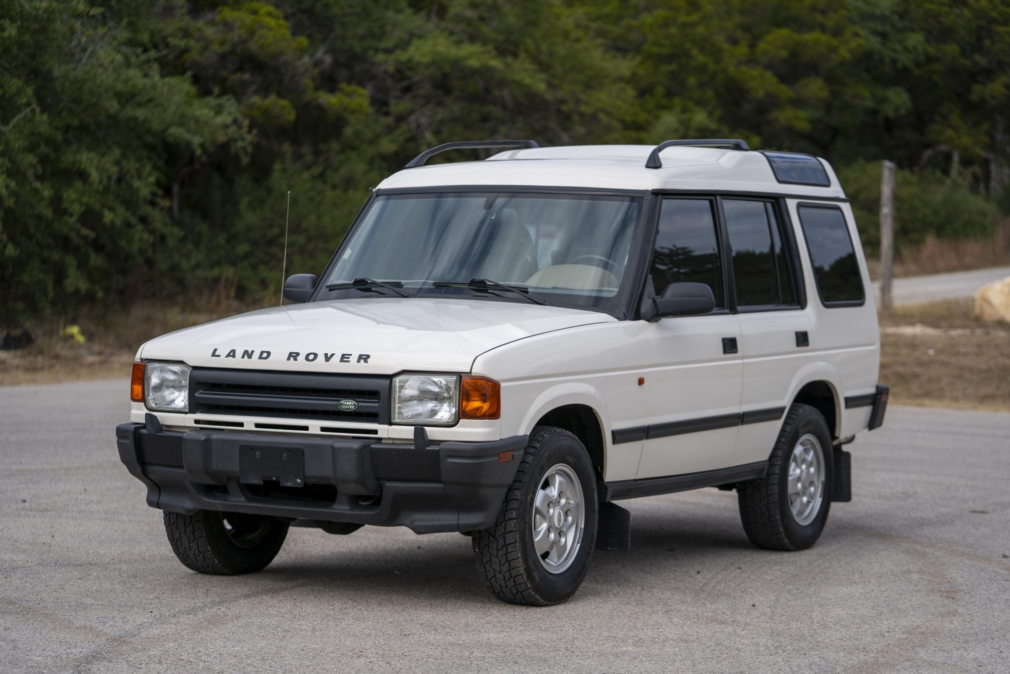 Land Rover Discovery 