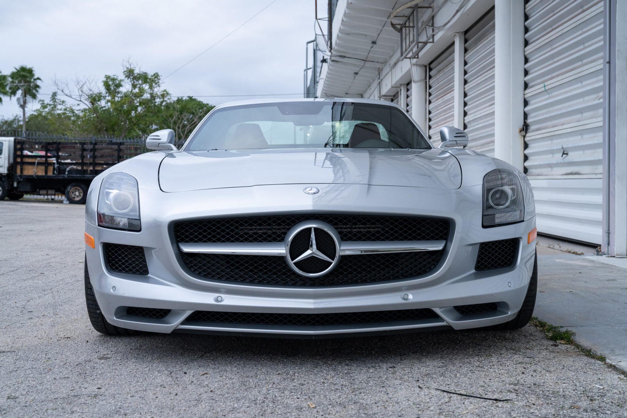 Mercedes-Benz SLS AMG 