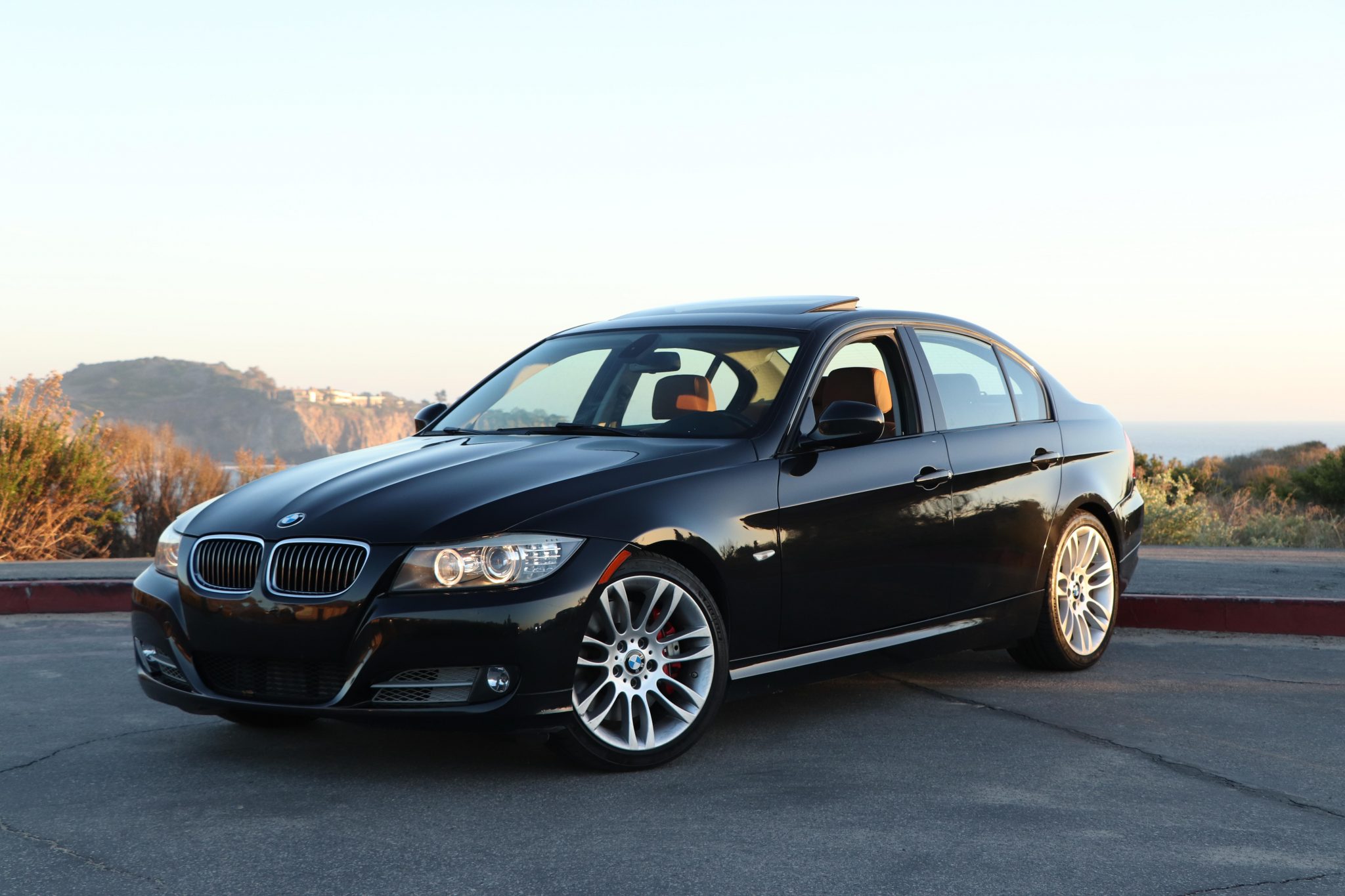 BMW E90 3-Series Sedan 