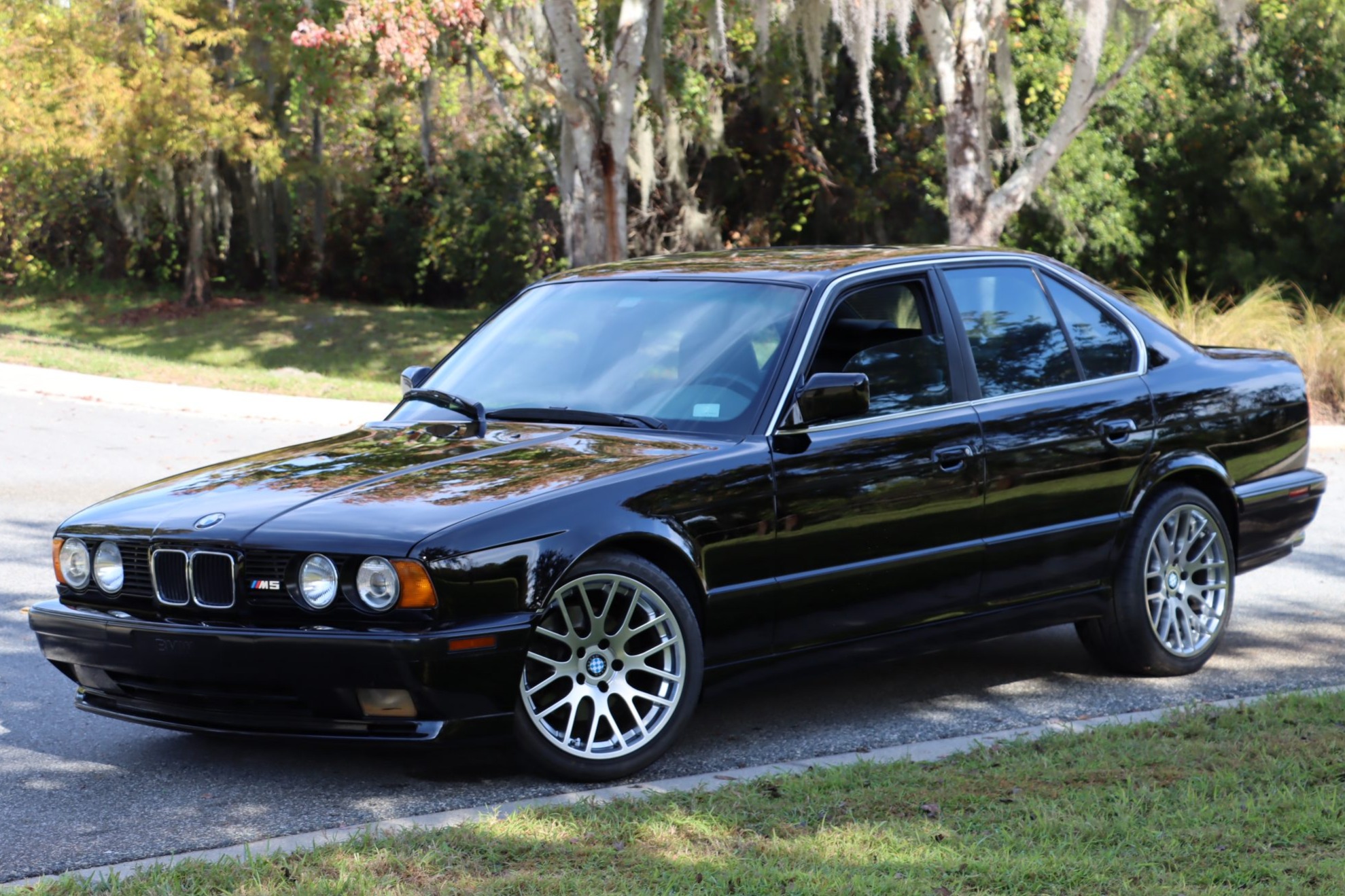 BMW E34 M5 